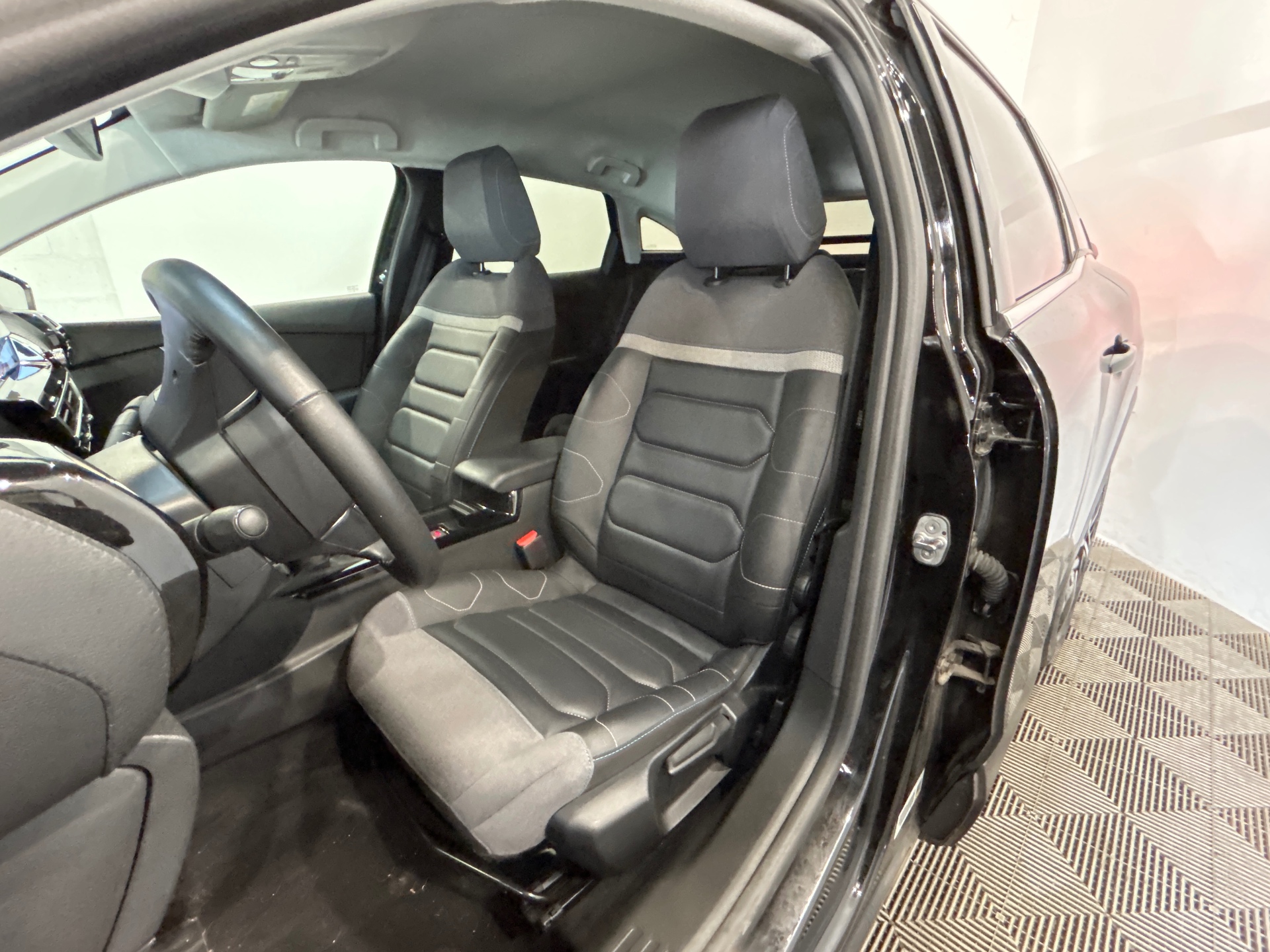 CITROEN C4 PureTech 130 BVM6 Max