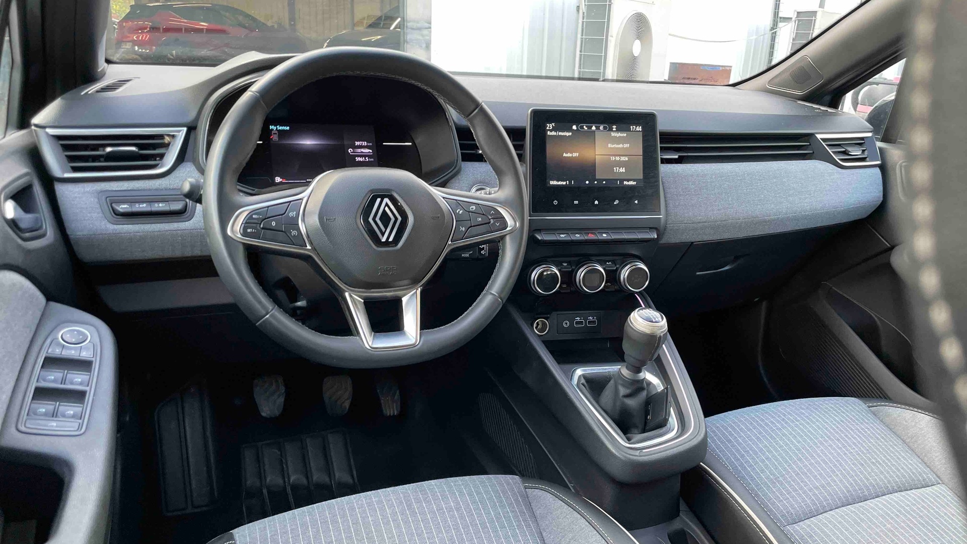 RENAULT CLIO V TCe 90 Techno