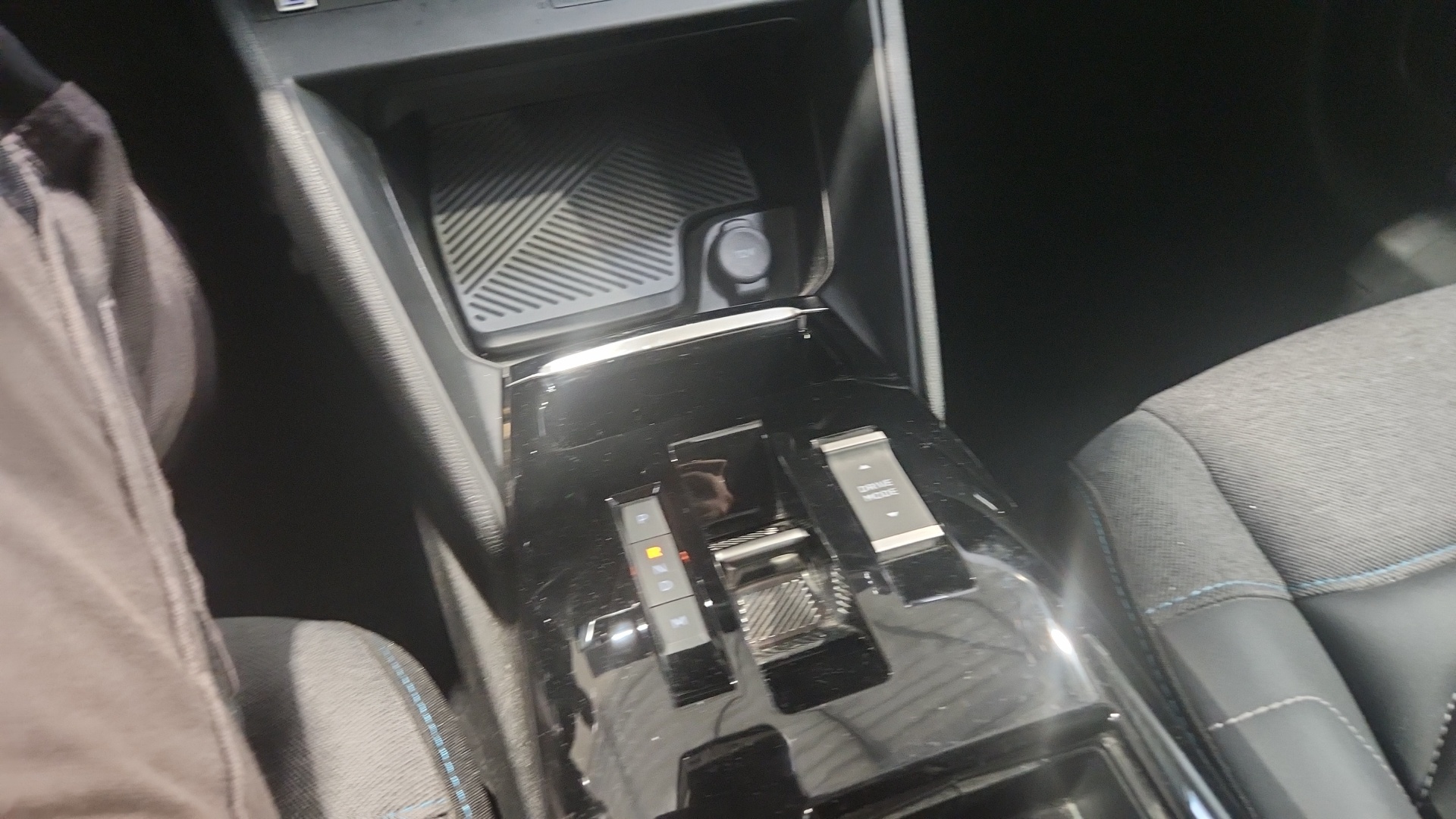 CITROEN C4 BlueHDi 130 EAT8 Max - 5P