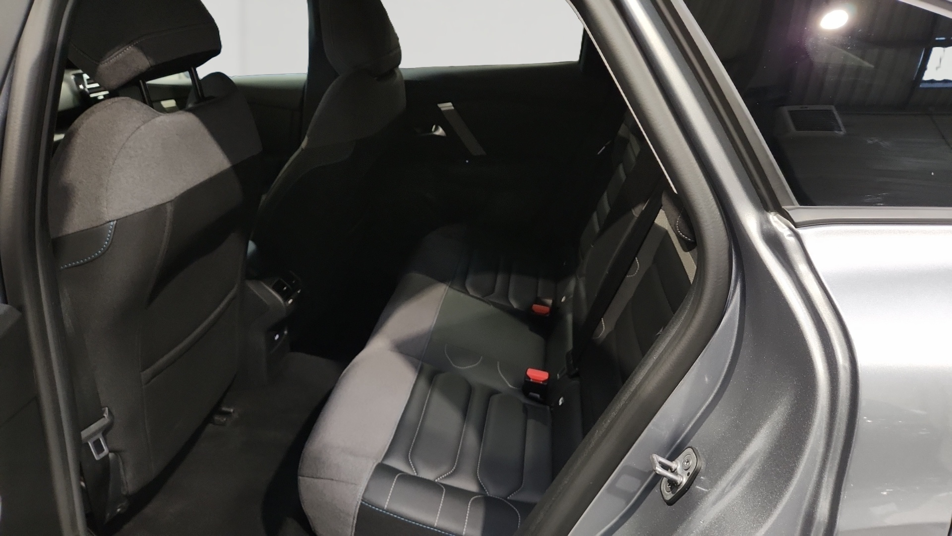 CITROEN C4 PureTech 130 EAT8 Max