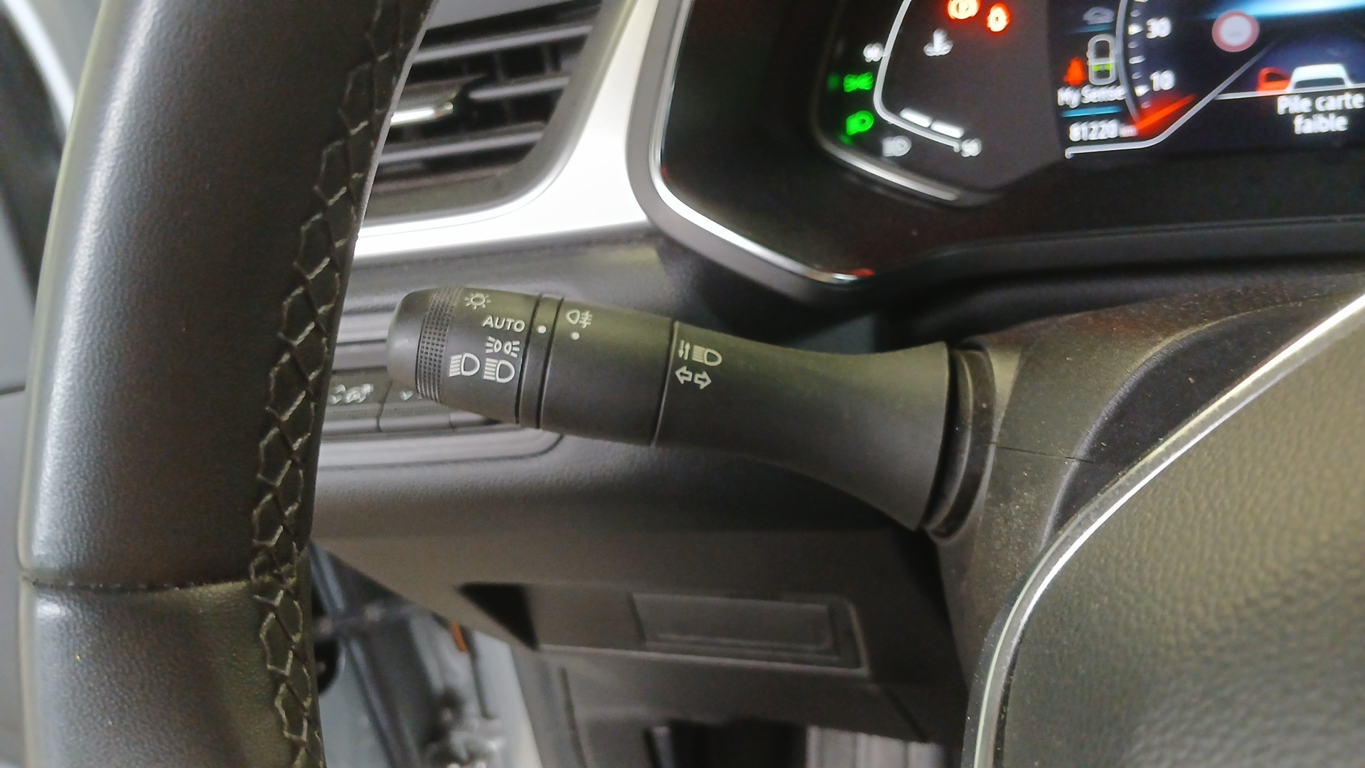 RENAULT CAPTUR TCe 160 EDC - 21 Intens