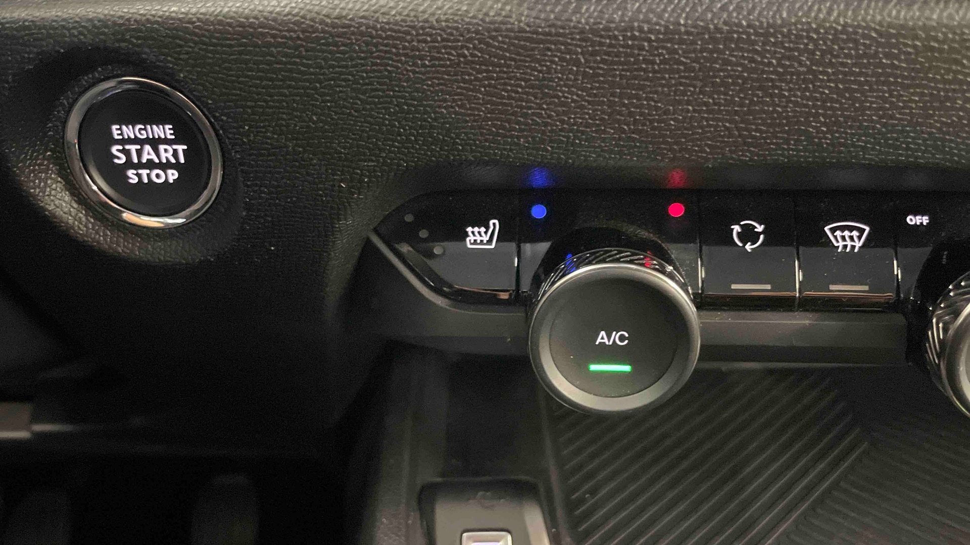 CITROEN C4 PureTech 130 BVM6 Plus
