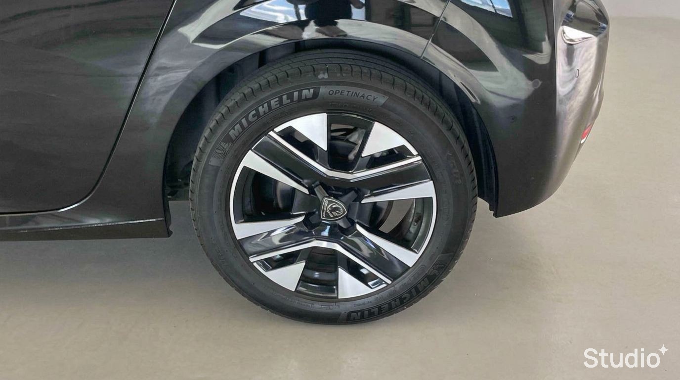 PEUGEOT 208 PureTech 100 S&S BVM6 Allure
