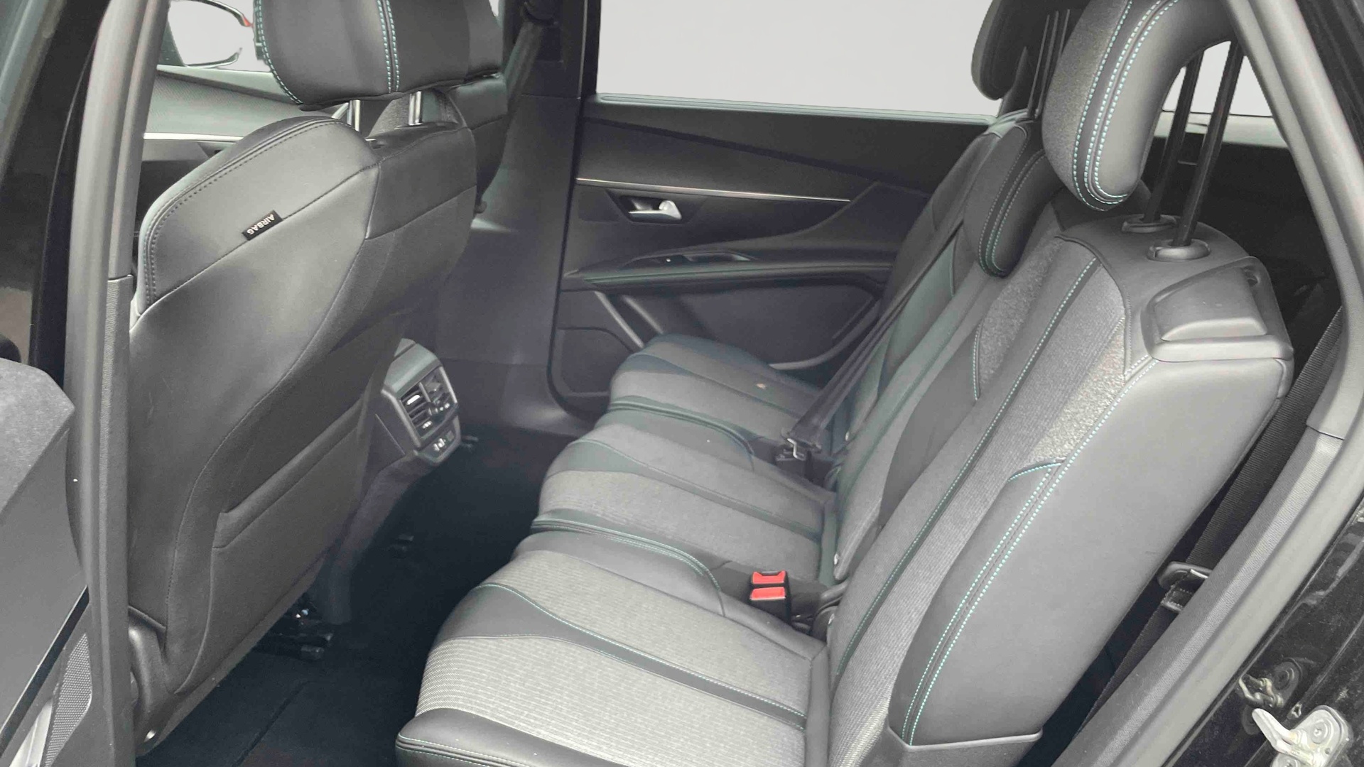 PEUGEOT 5008 BlueHDi 130ch S&S EAT8 Allure Pack