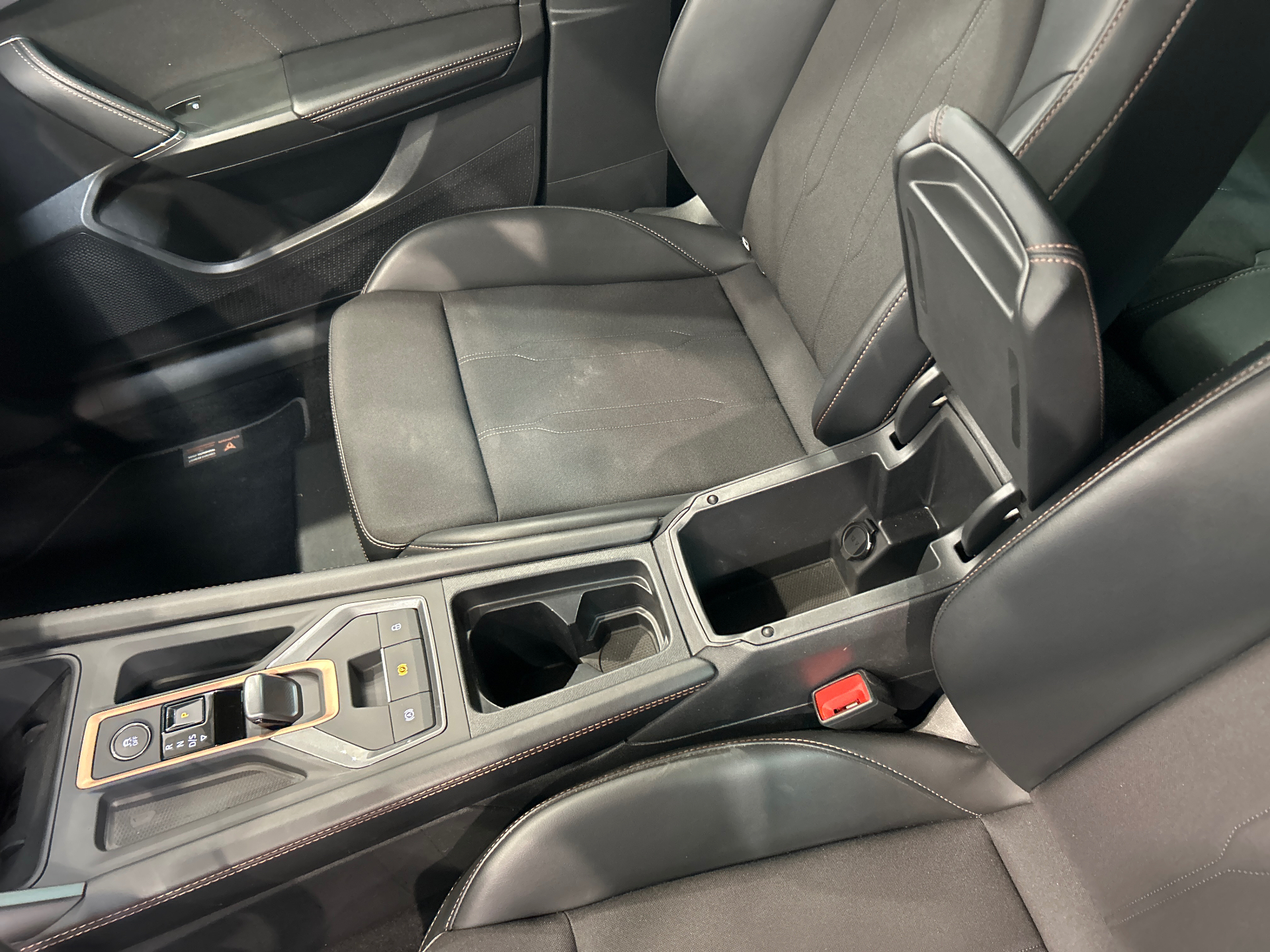 CUPRA FORMENTOR V 1.5 eTSI Hyb 150 DSG