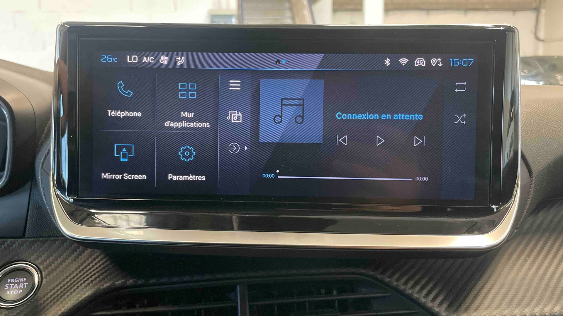 PEUGEOT 208 PureTech 100 S&S BVM6 Allure