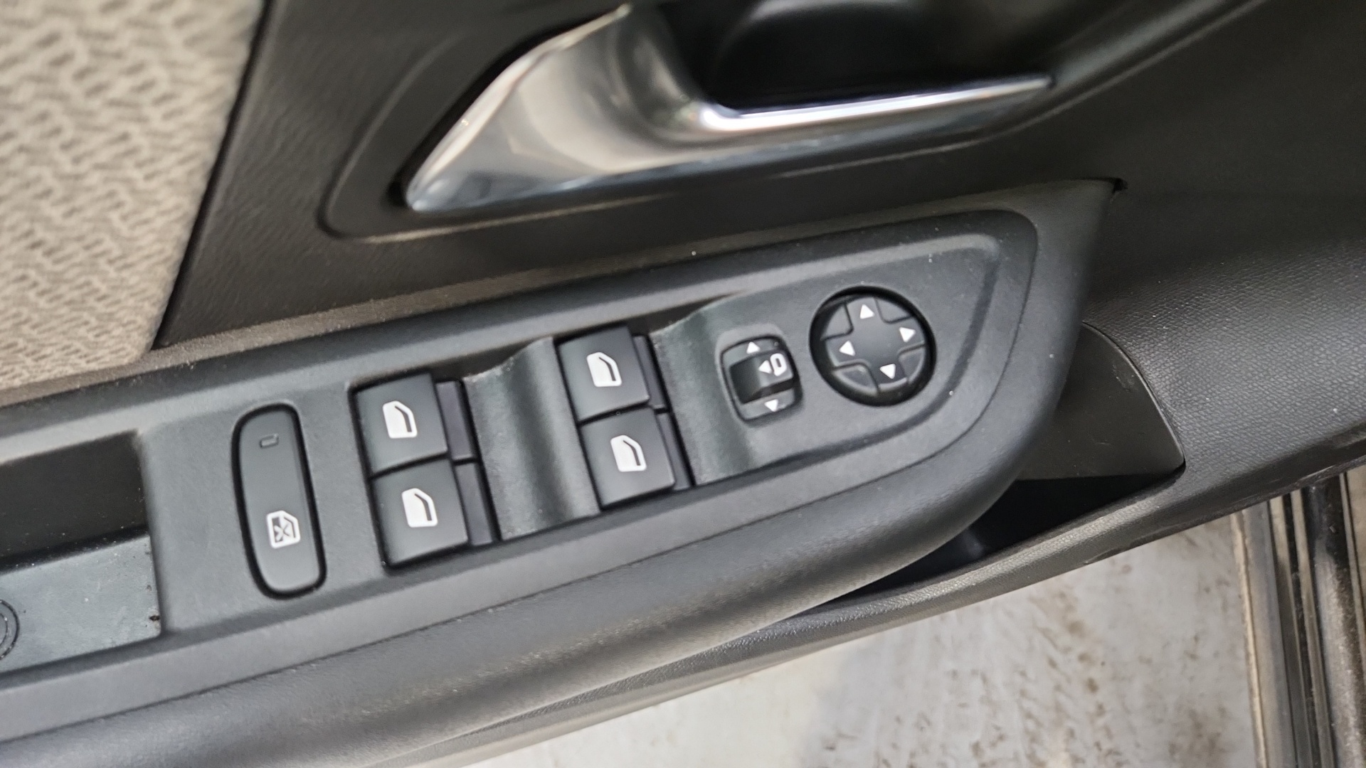 CITROEN C4 PureTech 130 EAT8 Max