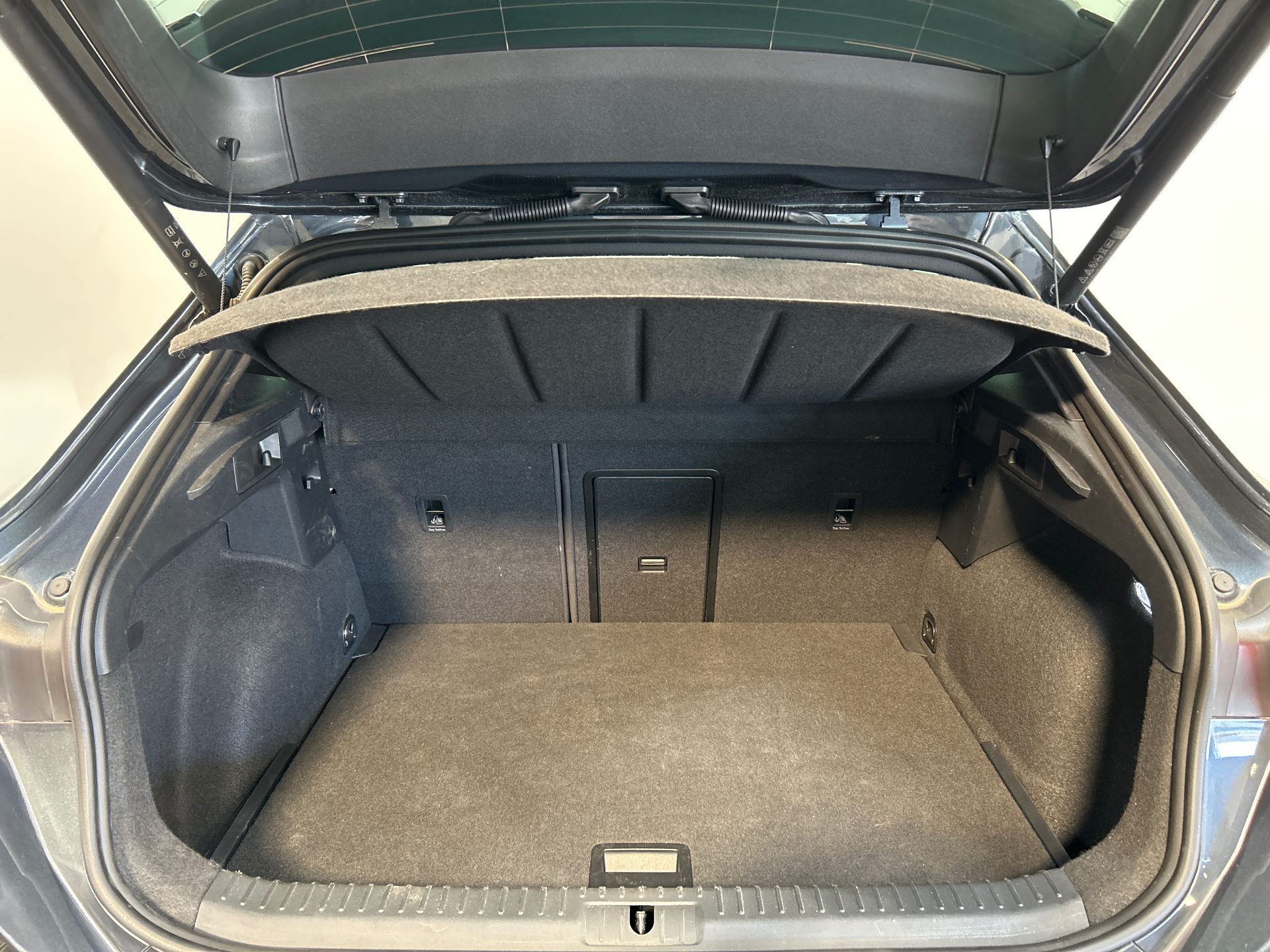 CUPRA FORMENTOR V 1.5 eTSI Hyb 150 DSG