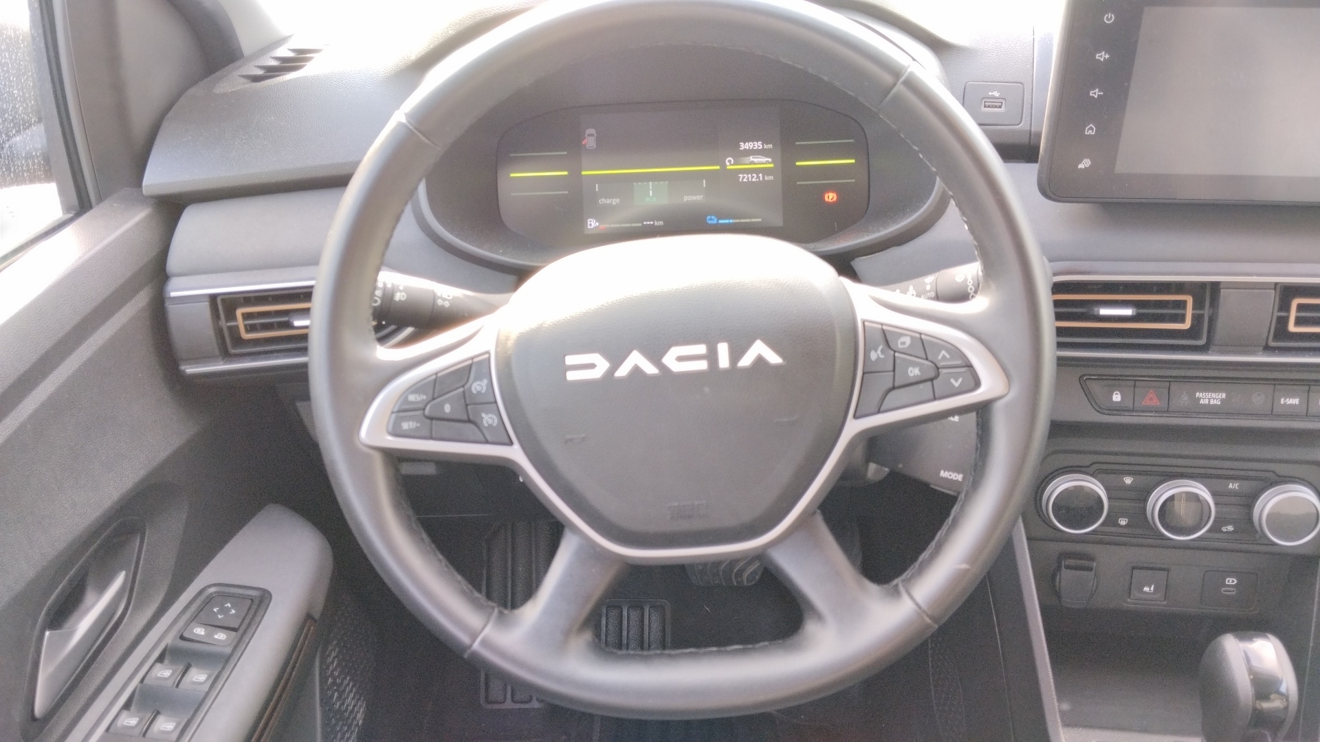 DACIA JOGGER Hybrid 140 7 places GSR2 Extreme