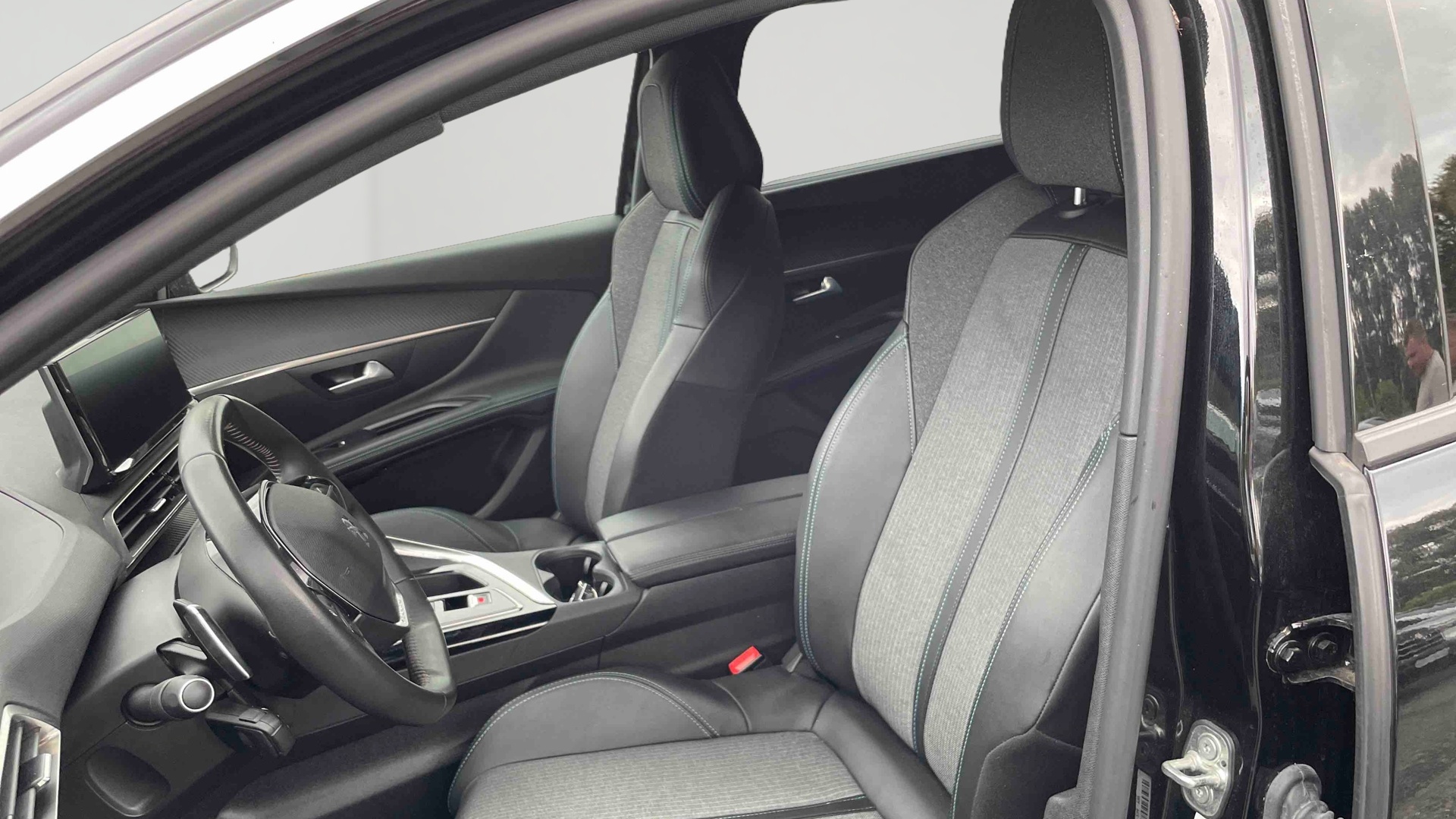 PEUGEOT 5008 BlueHDi 130ch S&S EAT8 Allure Pack
