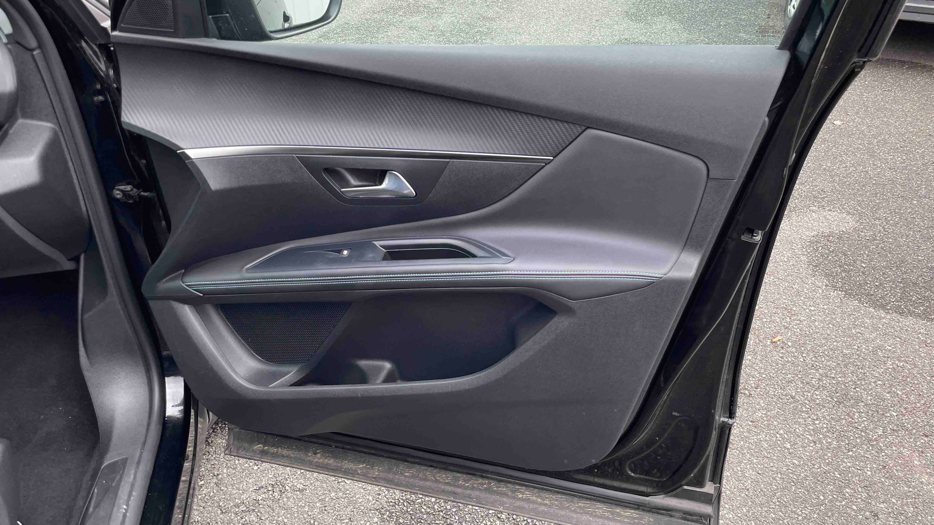 PEUGEOT 5008 BlueHDi 130ch S&S EAT8 Allure Pack