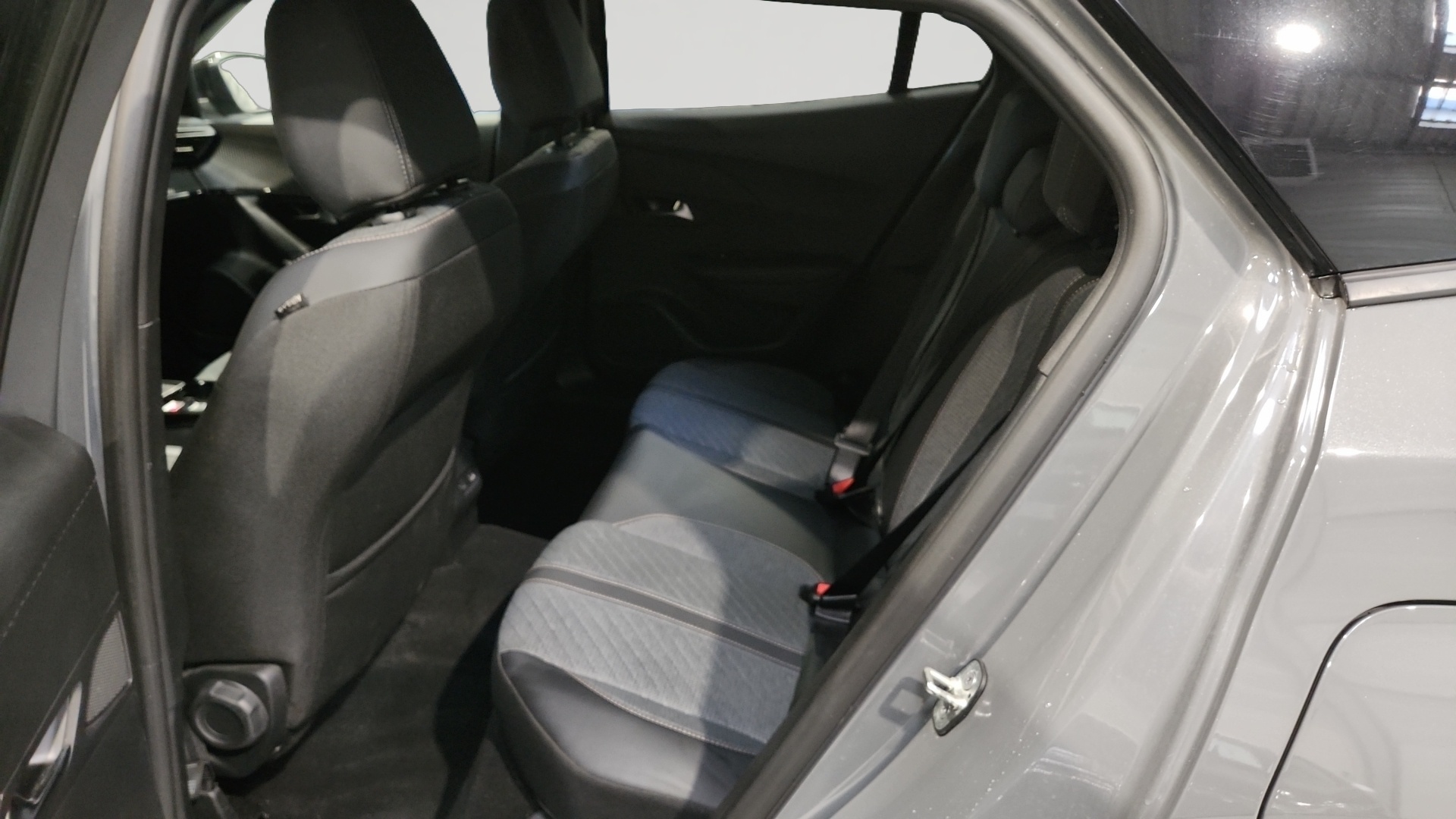 PEUGEOT 2008 100 S&S BVM6 Allure