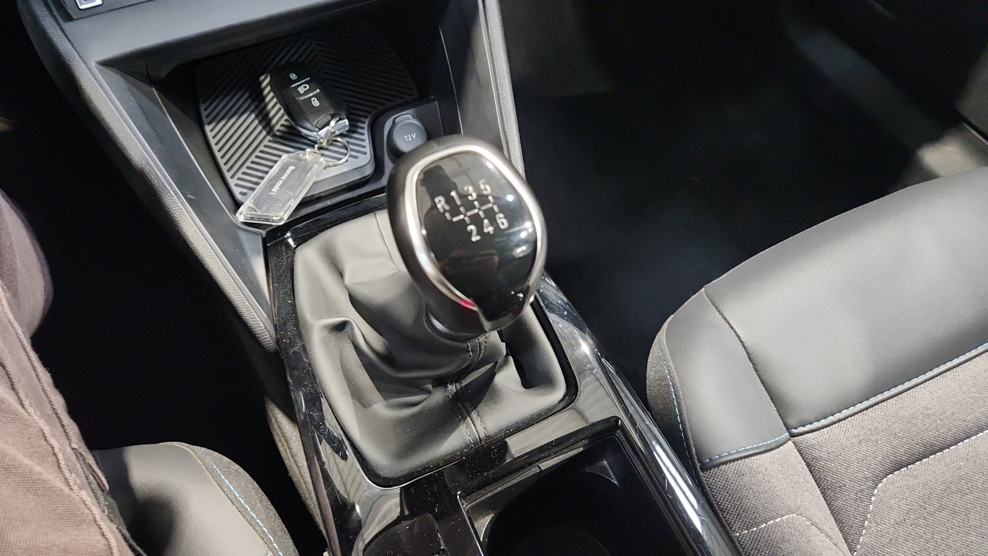 CITROEN C4 PureTech 130 BVM6 Plus - 5P