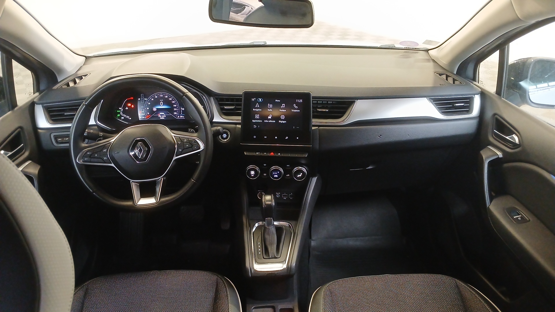 RENAULT CAPTUR TCe 160 EDC - 21 Intens
