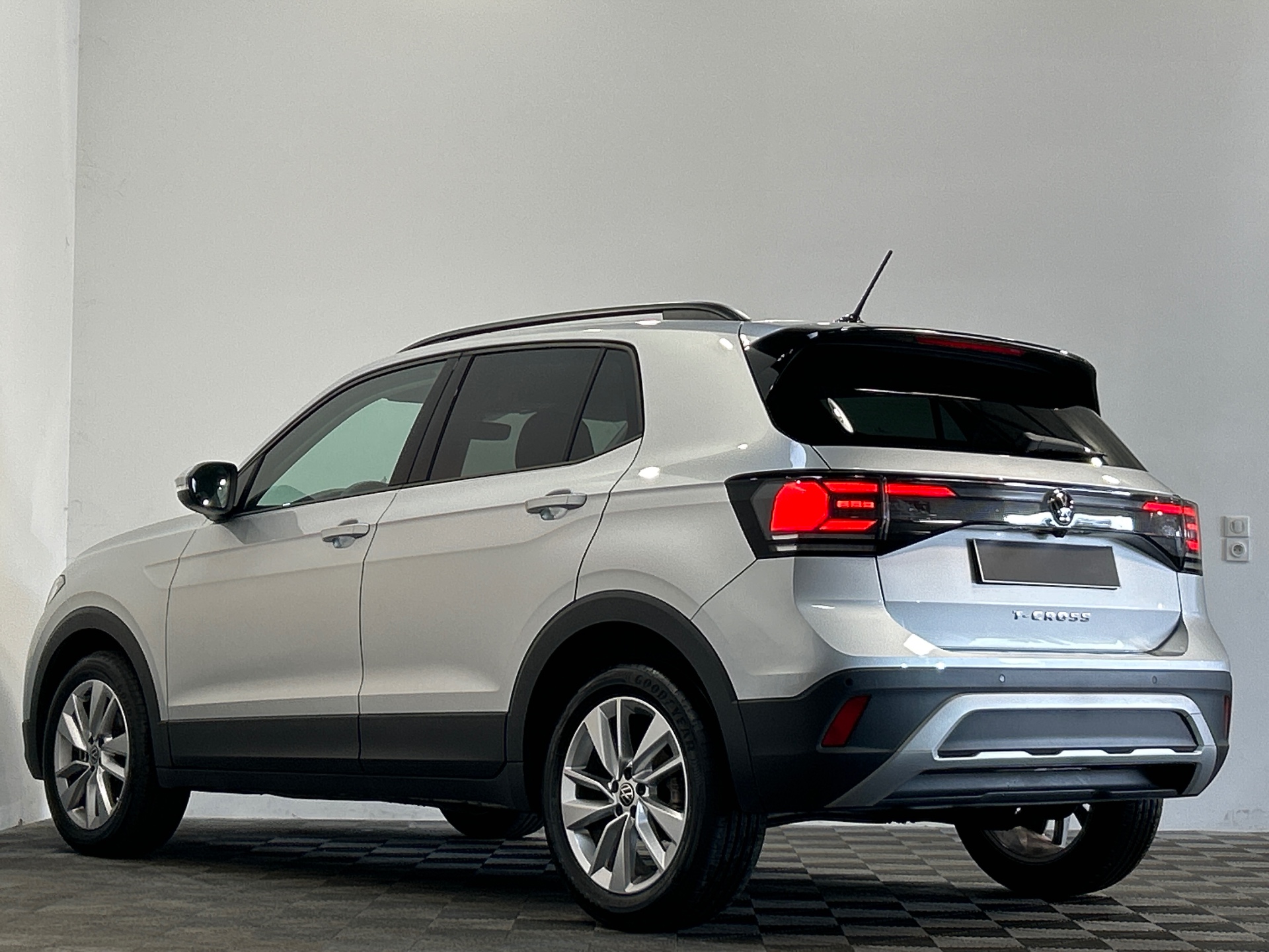 VOLKSWAGEN T-CROSS Edition 1.0 TSI 116 DSG