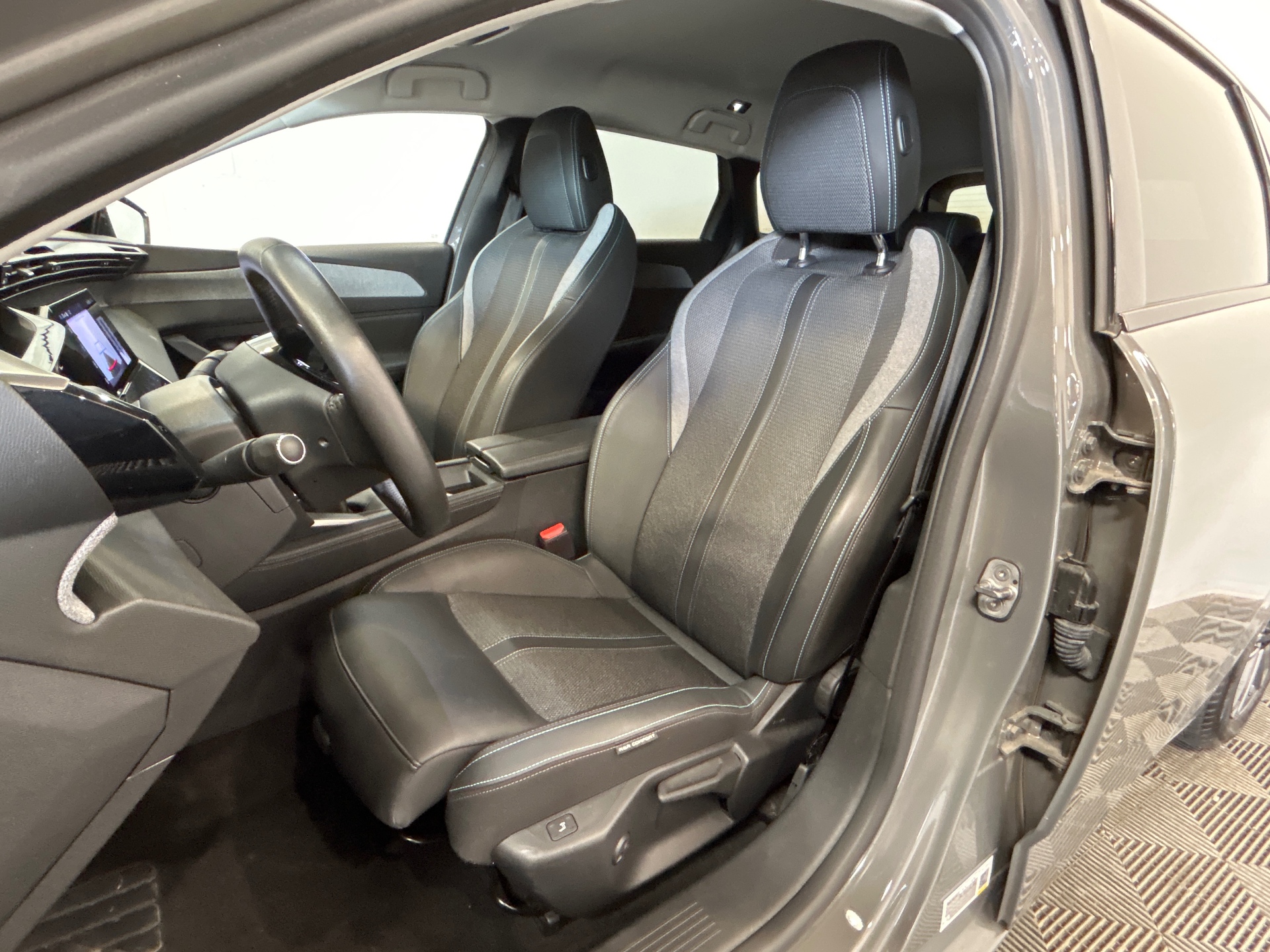 PEUGEOT 308 SW ALLURE PURETECH 130 S&S BVM6