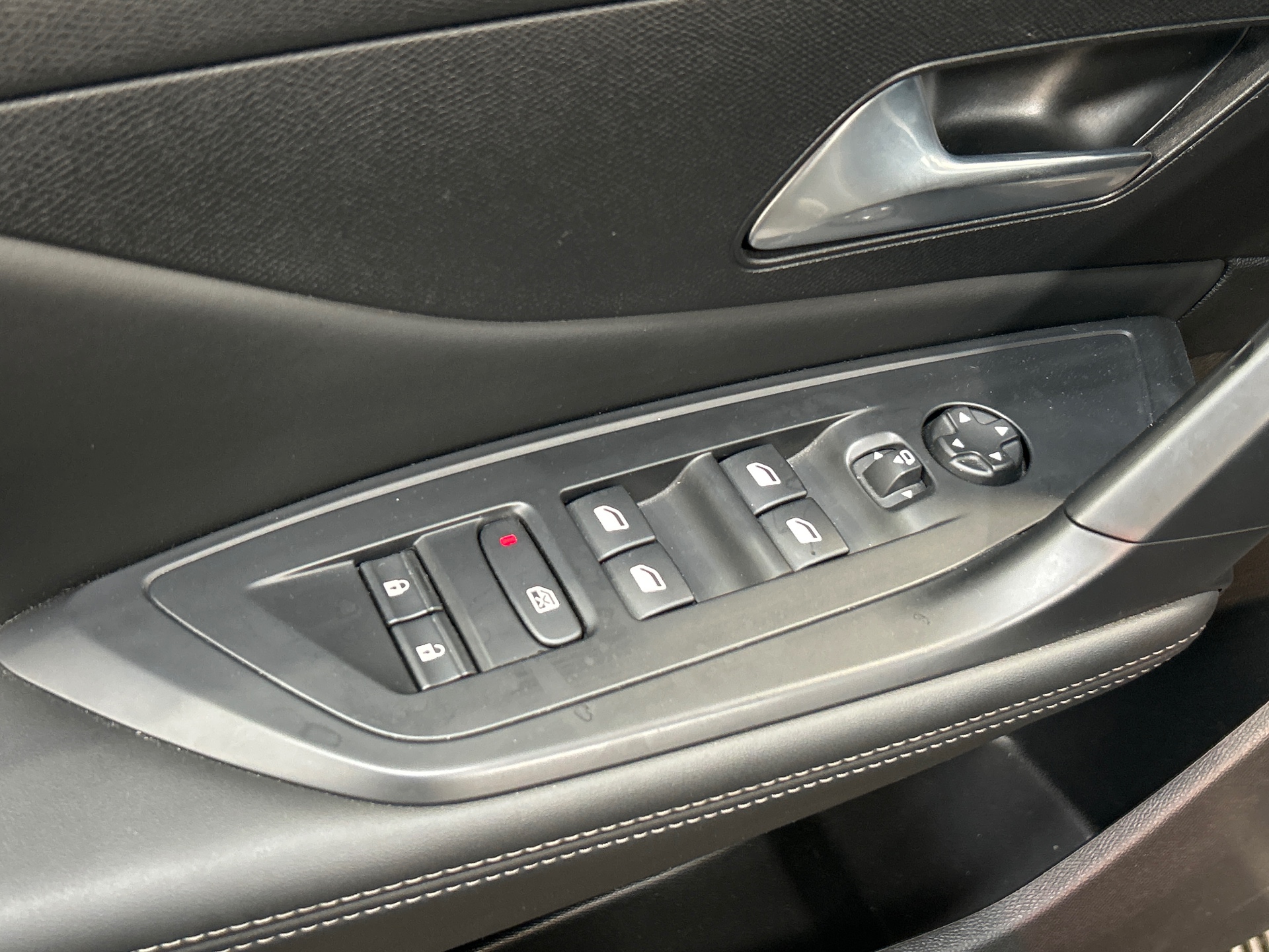 PEUGEOT 308 SW ALLURE PURETECH 130 S&S BVM6
