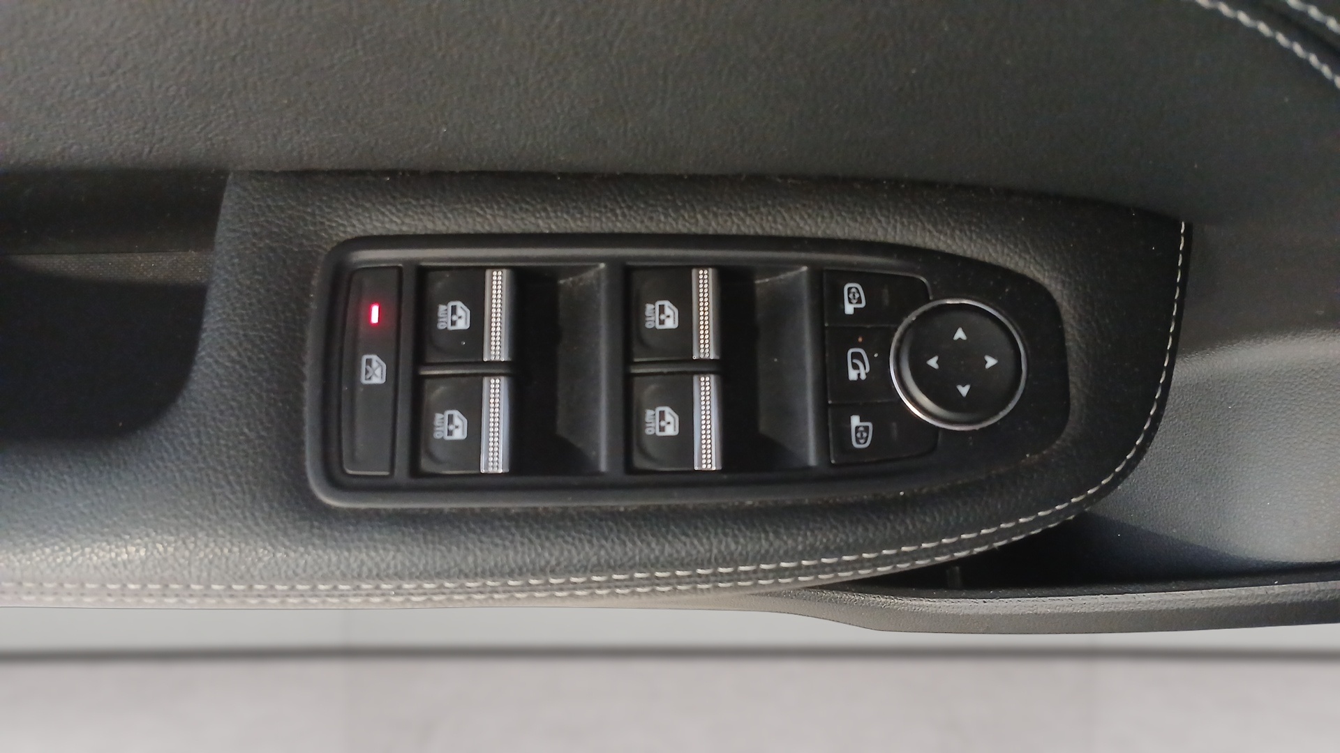 RENAULT ARKANA E-Tech 145 - 21B Intens