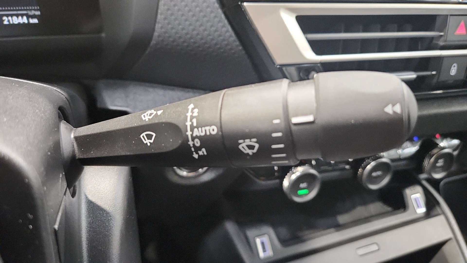 CITROEN C4 Hybride 136 e-DCS6 Max