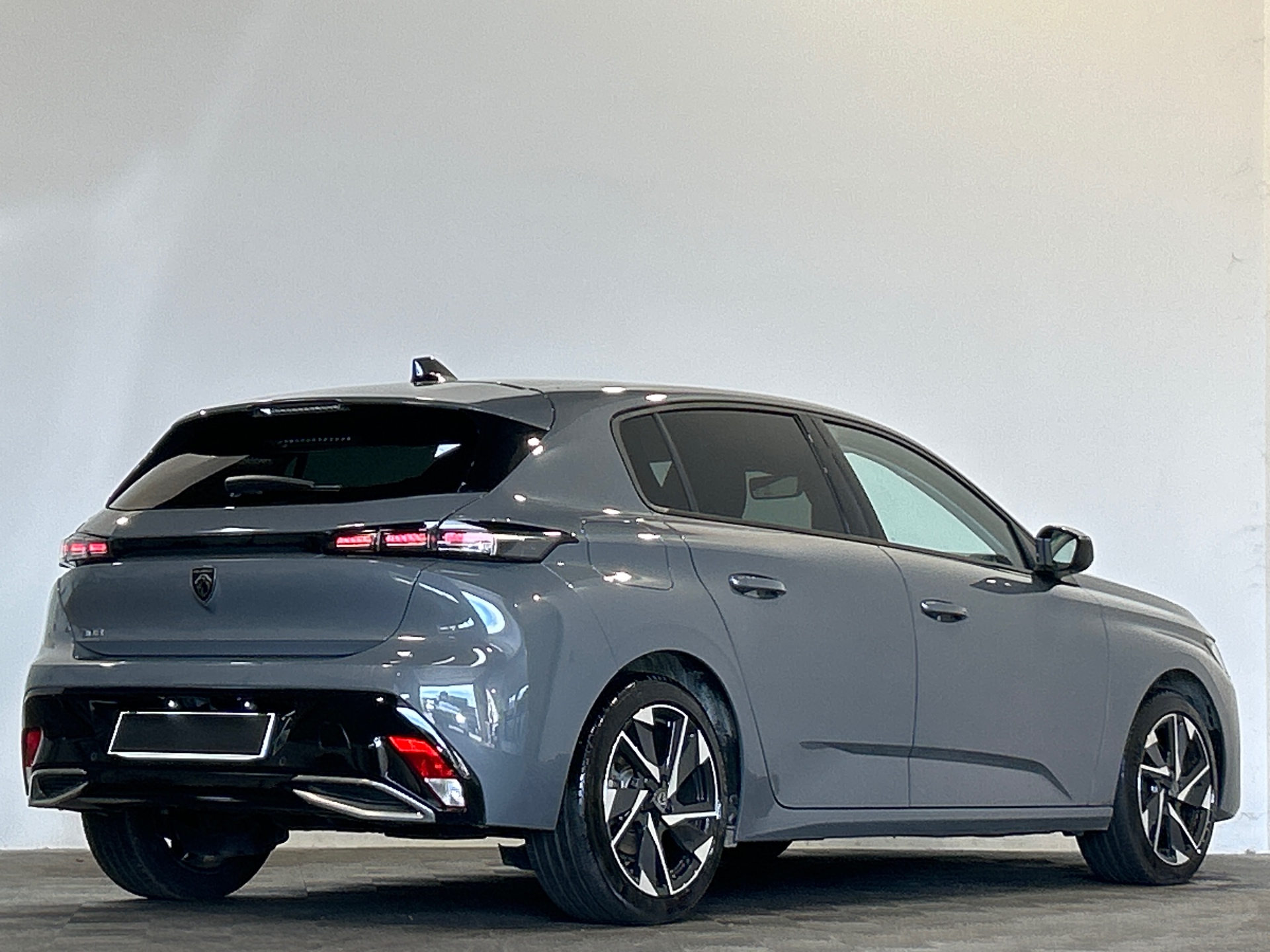 PEUGEOT 308 Allure BlueHDI 130 ch S&S EAT8