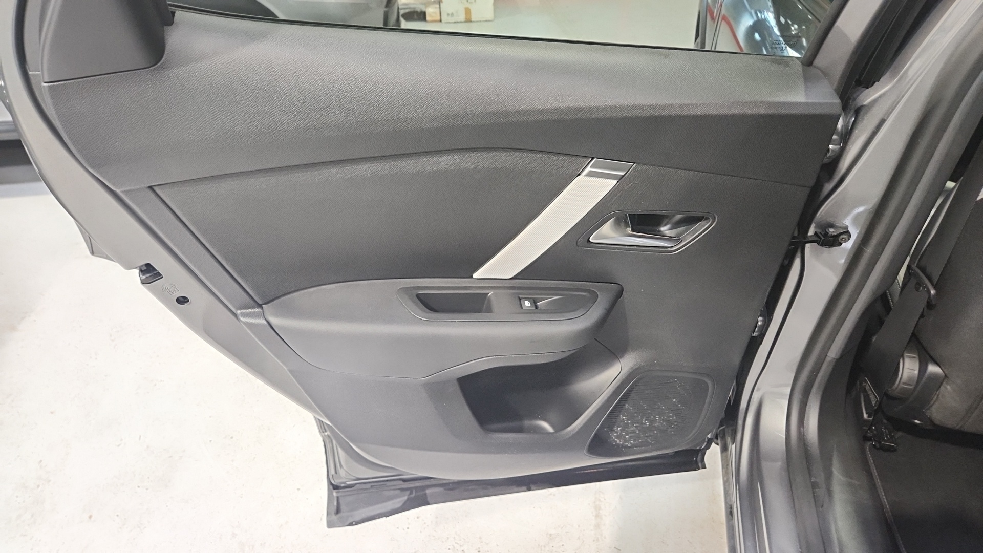 CITROEN C4 Hybride 136 e-DCS6 Max