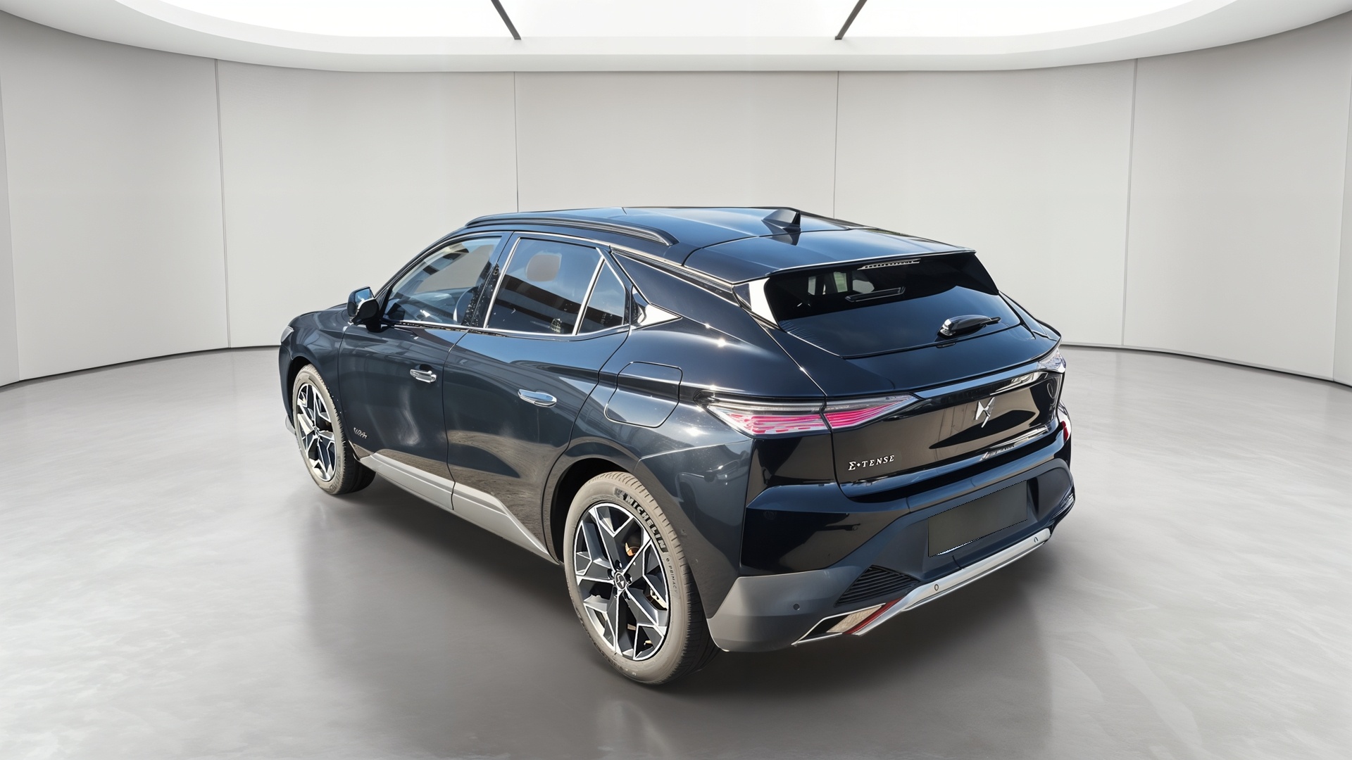 DS DS 4 E-TENSE 225 CROSS RIVOLI