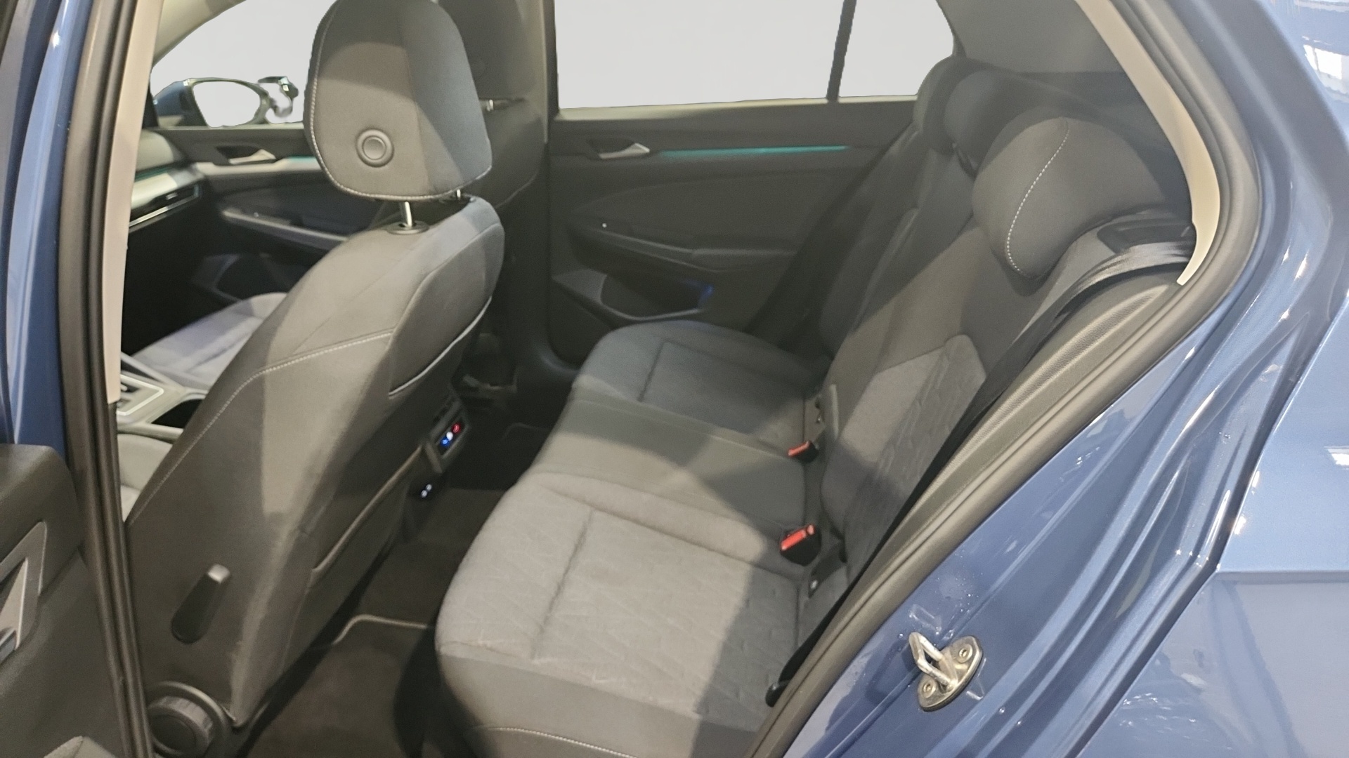 VOLKSWAGEN GOLF 2.0 TDI 150 DSG7 VW Edition