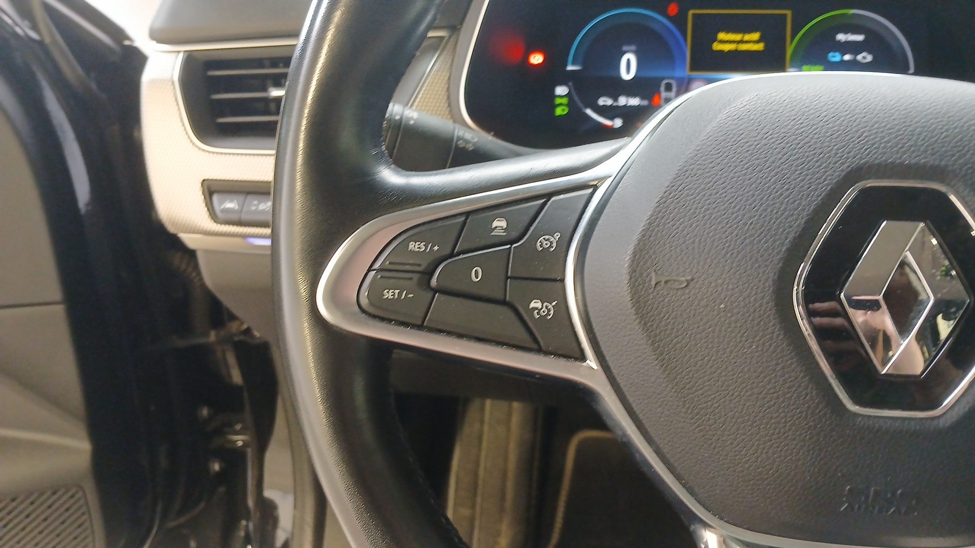 RENAULT ARKANA E-Tech 145 - 21B Intens
