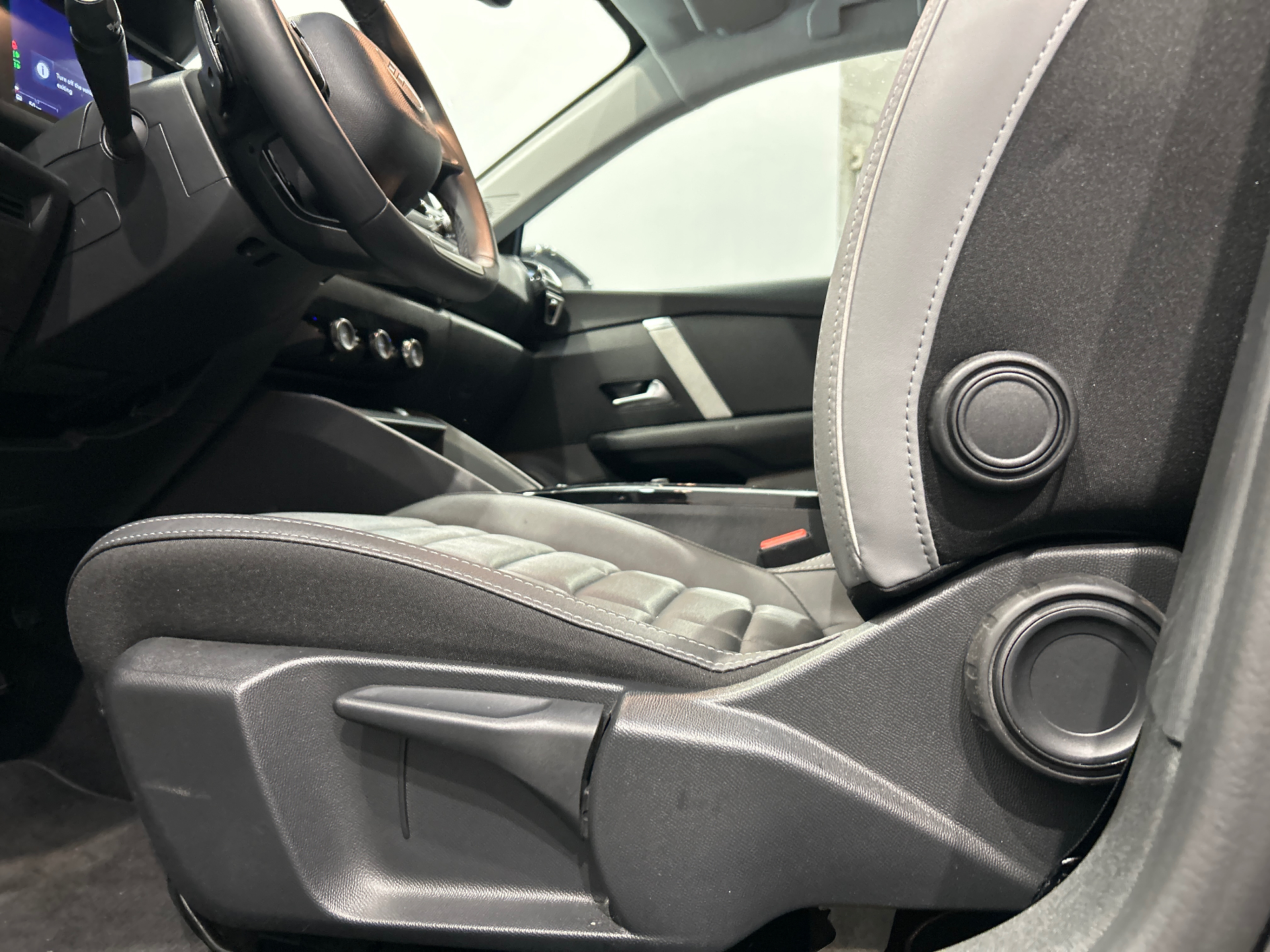 CITROEN C4 Hybride 145 E-dcs6 MAX