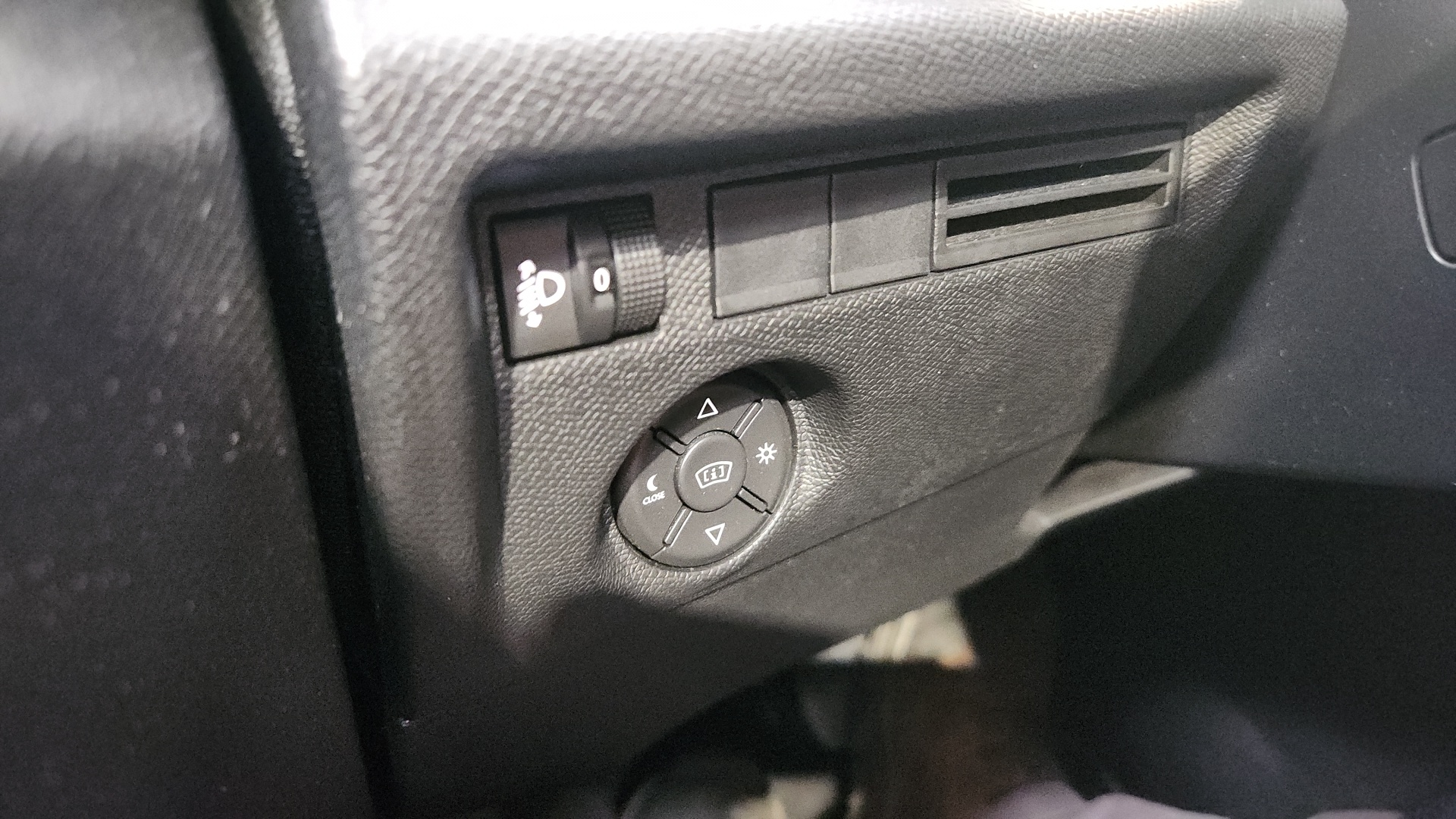 CITROEN C4 Hybride 136 e-DCS6 Max