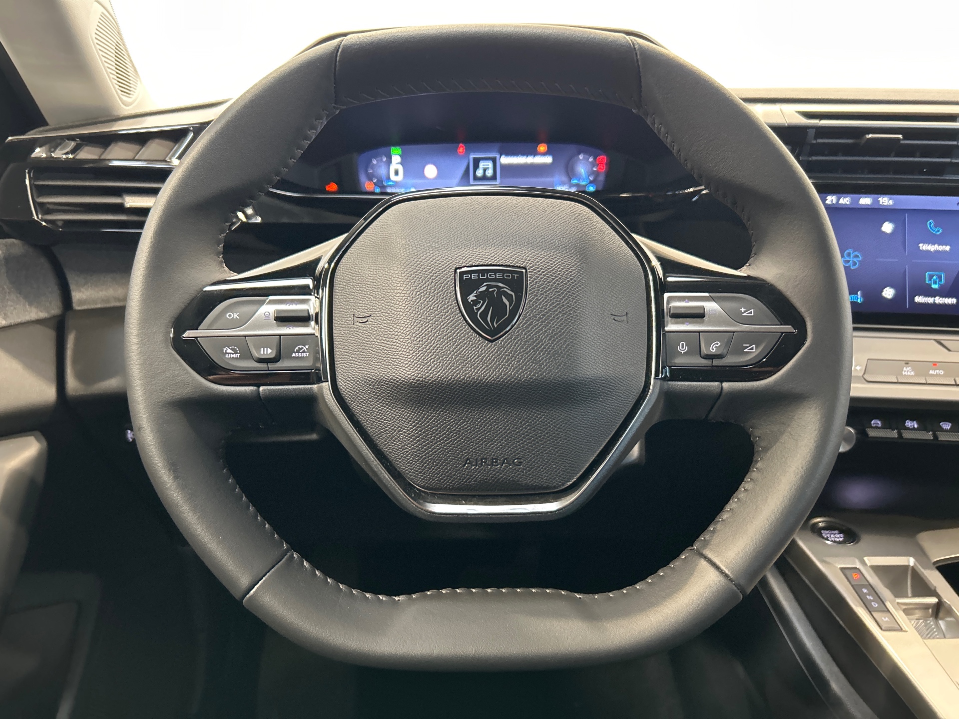 PEUGEOT 308 Allure BlueHDI 130 ch S&S EAT8