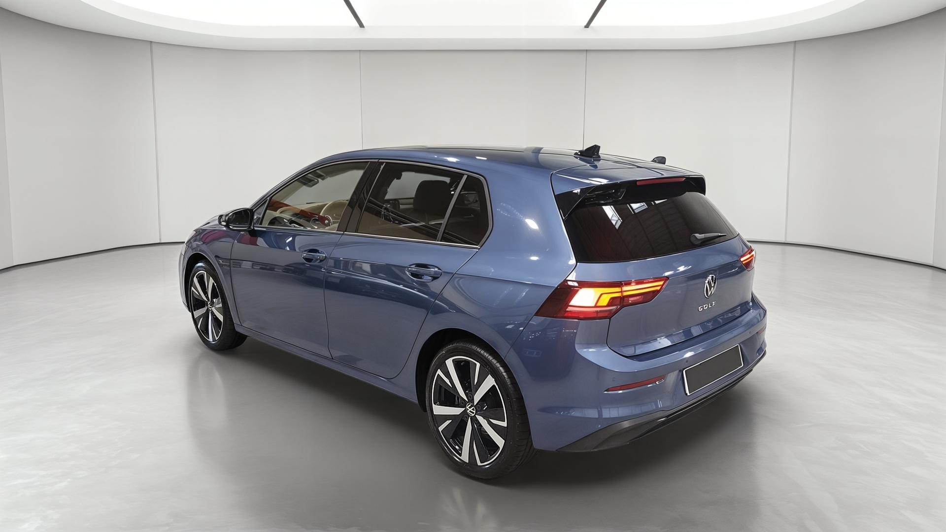 VOLKSWAGEN GOLF 2.0 TDI 150 DSG7 VW Edition