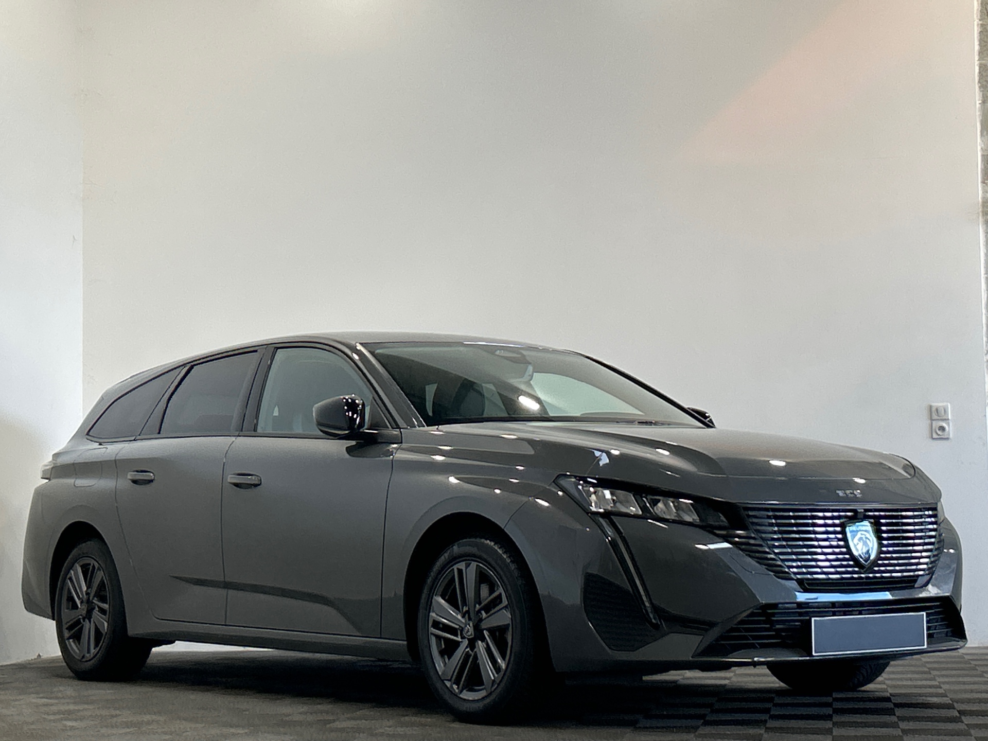 PEUGEOT 308 SW ALLURE PURETECH 130 S&S BVM6
