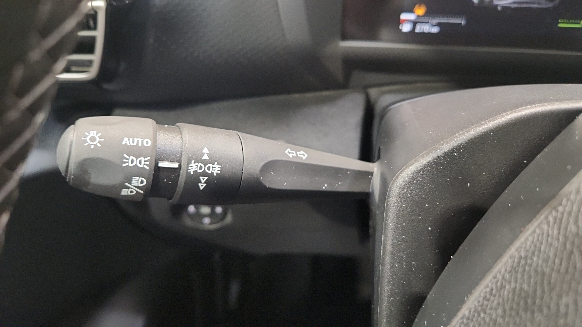 CITROEN C4 Hybride 136 e-DCS6 Max