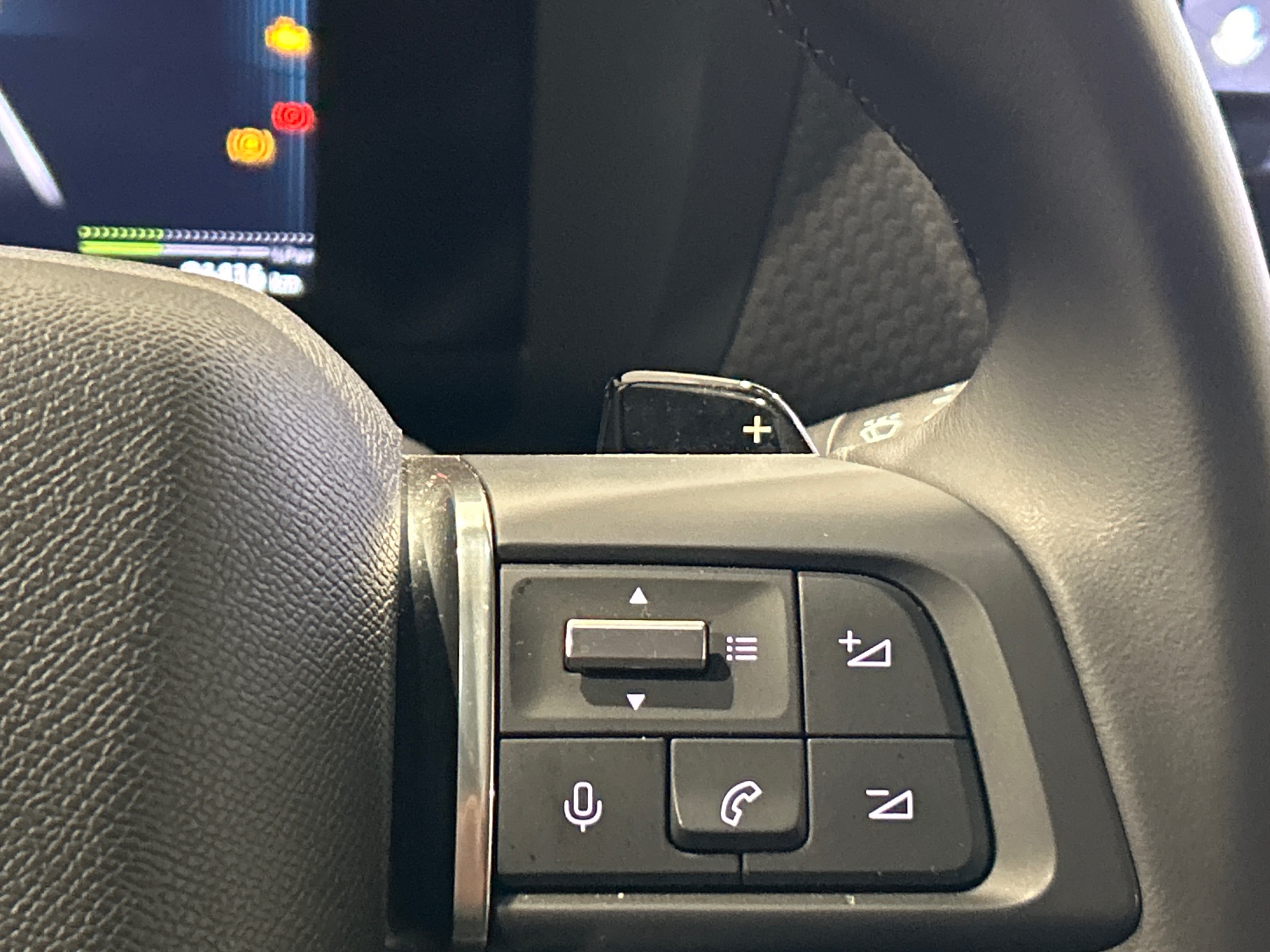 CITROEN C4 Hybride 145 E-dcs6 MAX