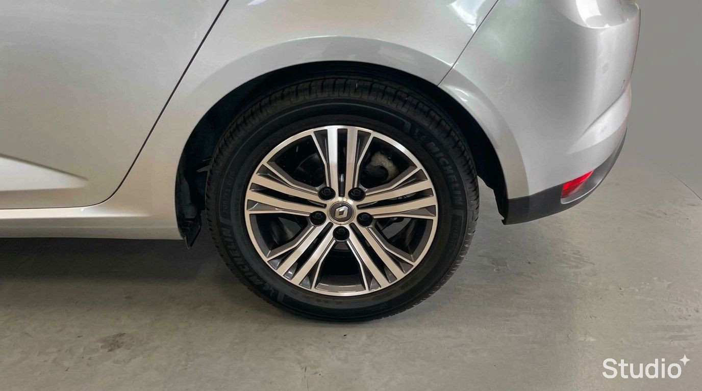 RENAULT MEGANE IV BERLINE Blue dCi 115 EDC Evolution