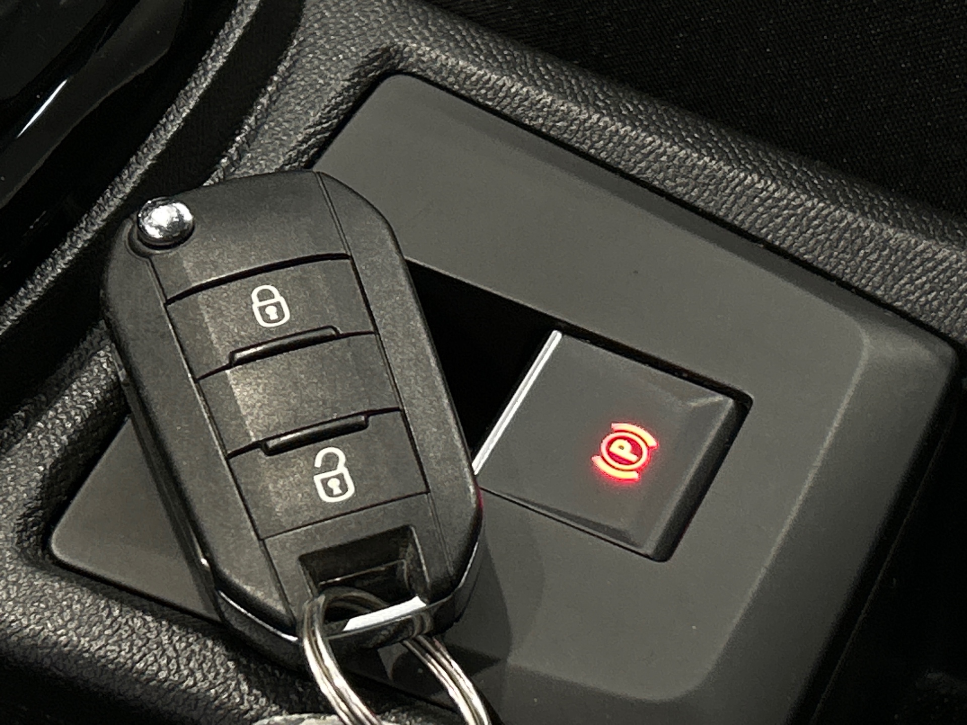 CITROEN C3 AIRCROSS Hybride 145 E-dcs6 MAX