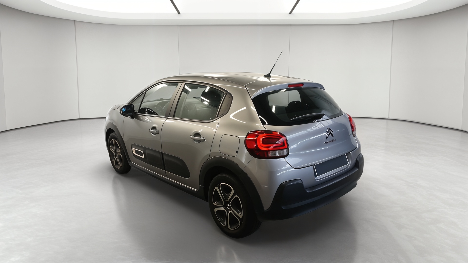 CITROEN C3 PTECH 110 S&S BVM6 PLUS