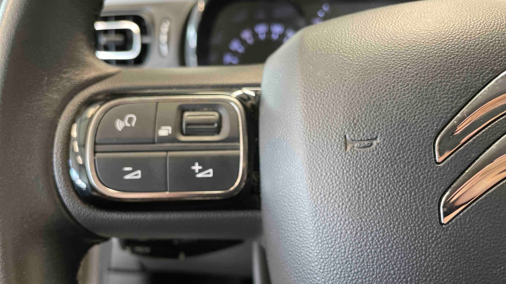 CITROEN C3 PURETECH 110 S&S EAT6 MAX