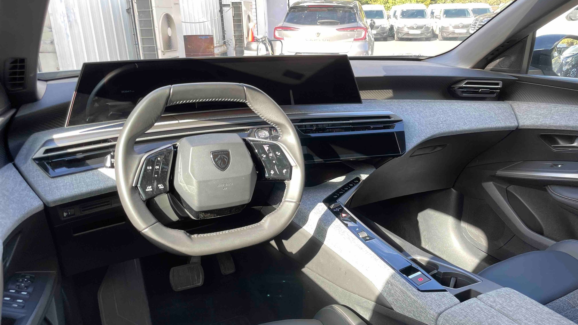 PEUGEOT 3008 Hybrid 145 e-DCS6 Allure