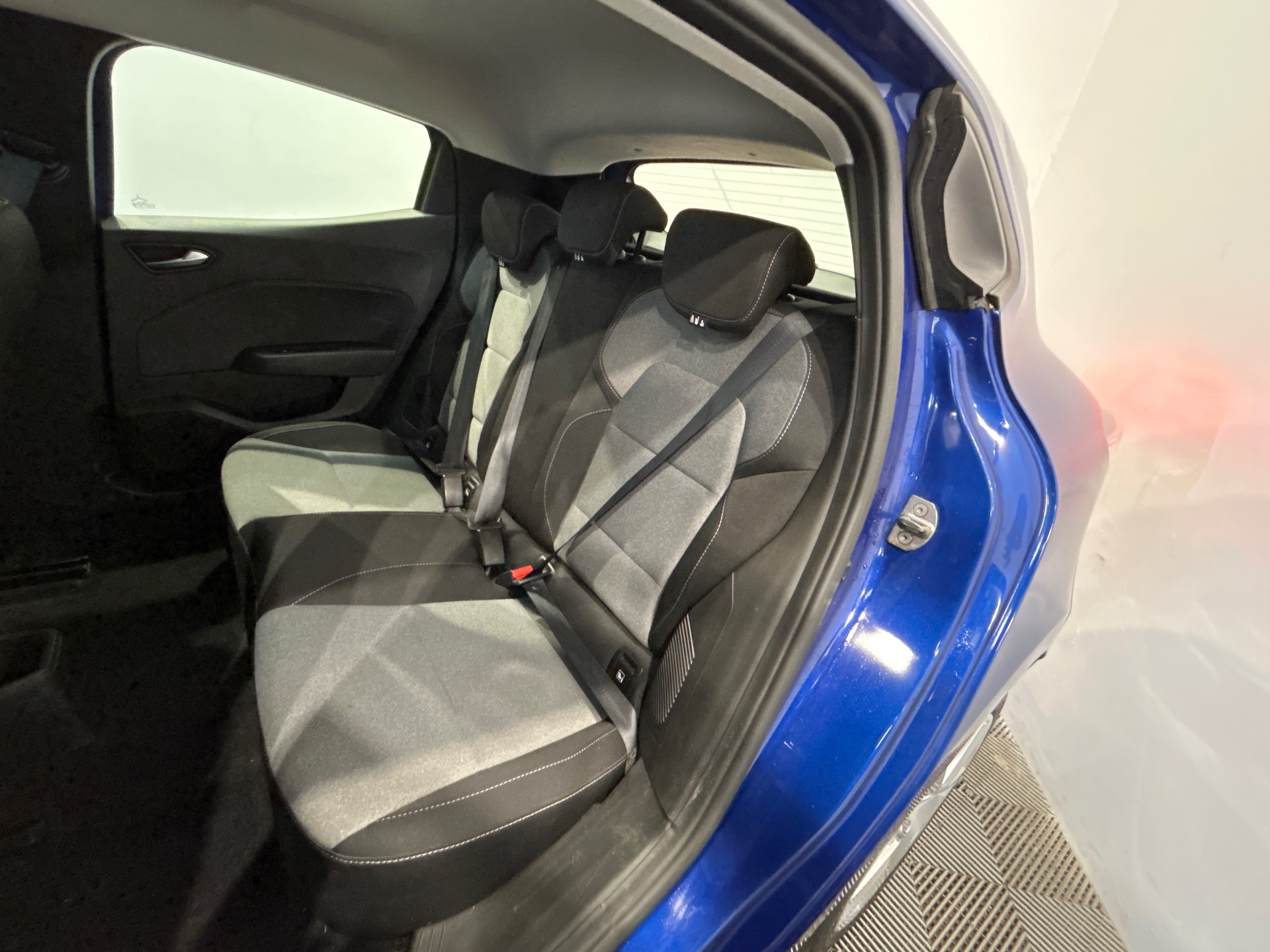 RENAULT CLIO V E-Tech full hybrid 145 Evolution