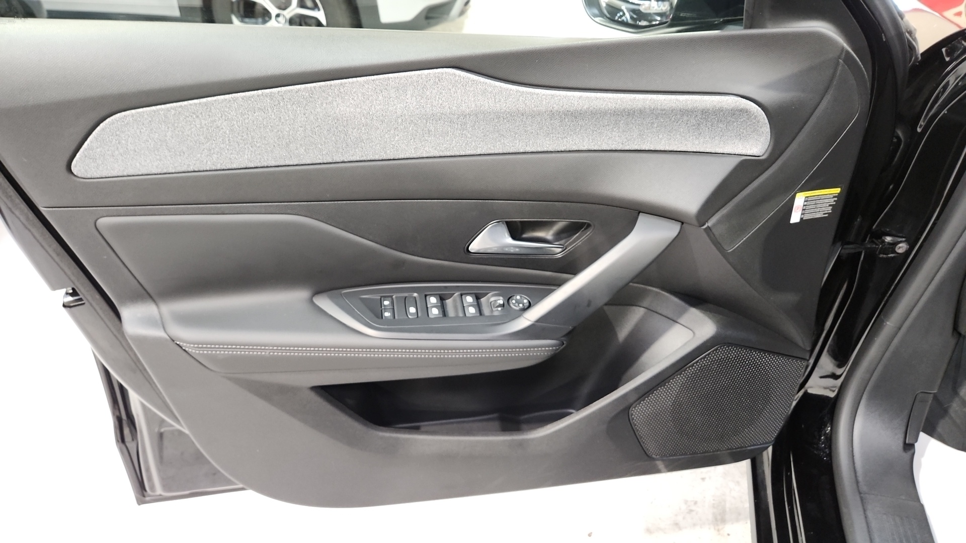 PEUGEOT 308 Hybrid 145 e-DCS6 Allure