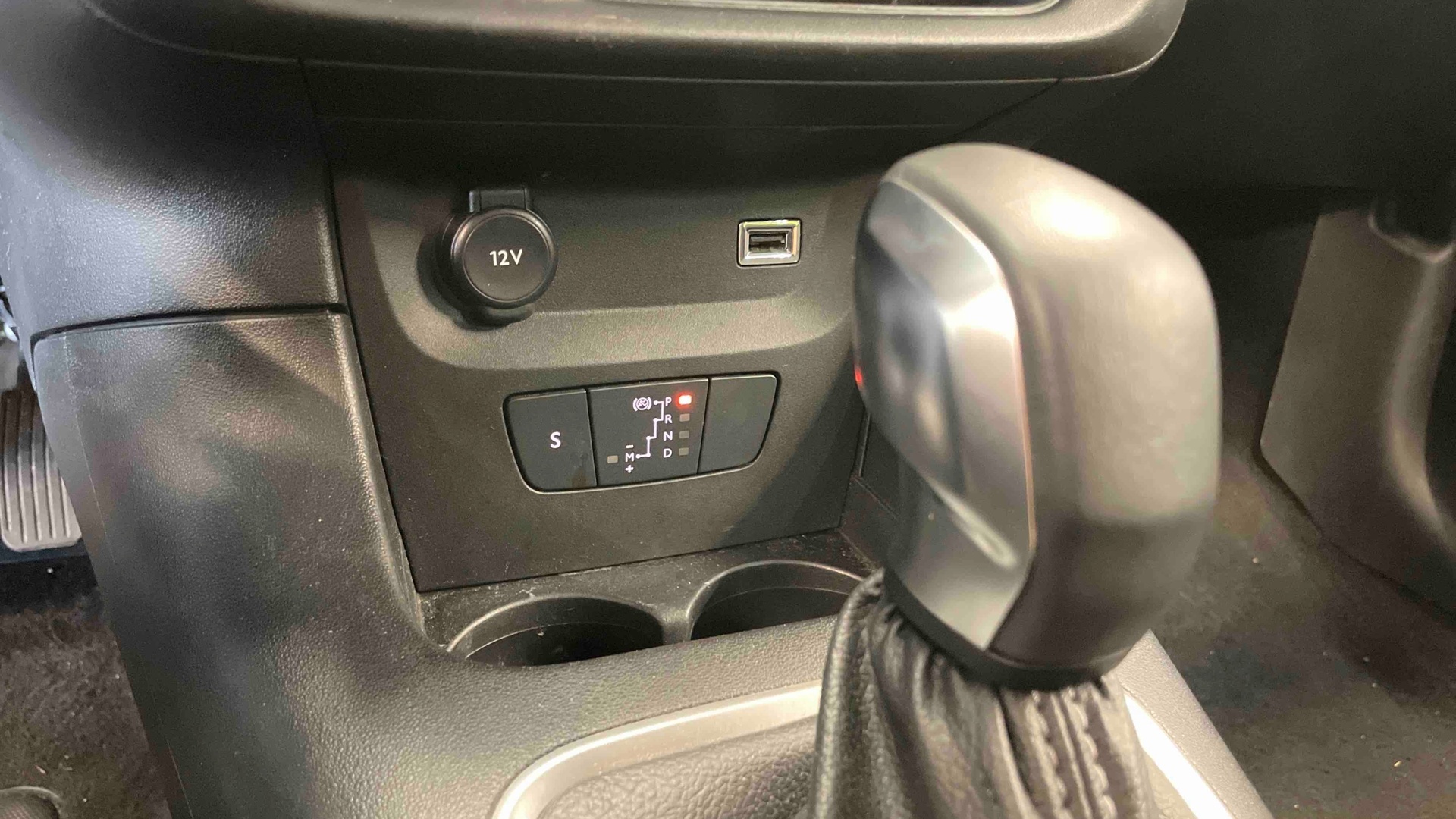 CITROEN C3 PURETECH 110 S&S EAT6 MAX