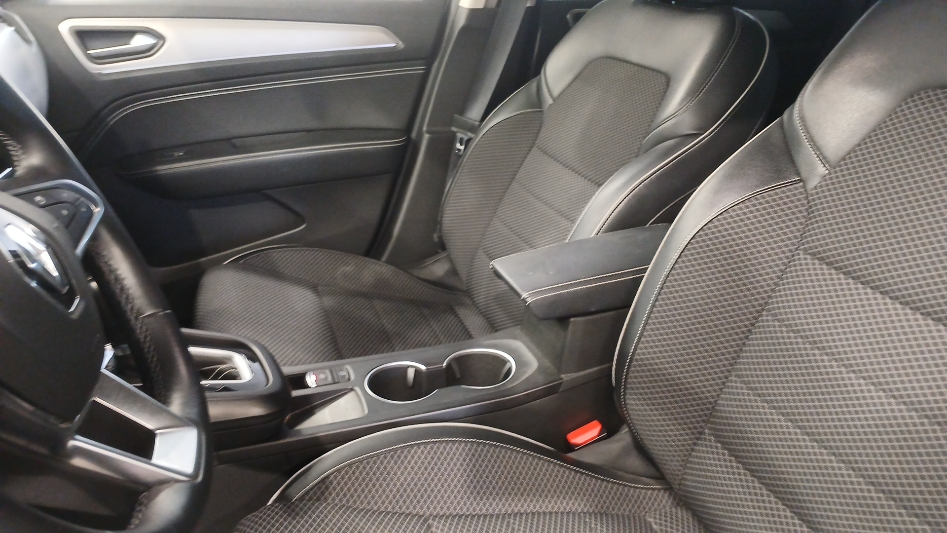 RENAULT ARKANA mild hybrid 140 EDC FAP - 22 Techno