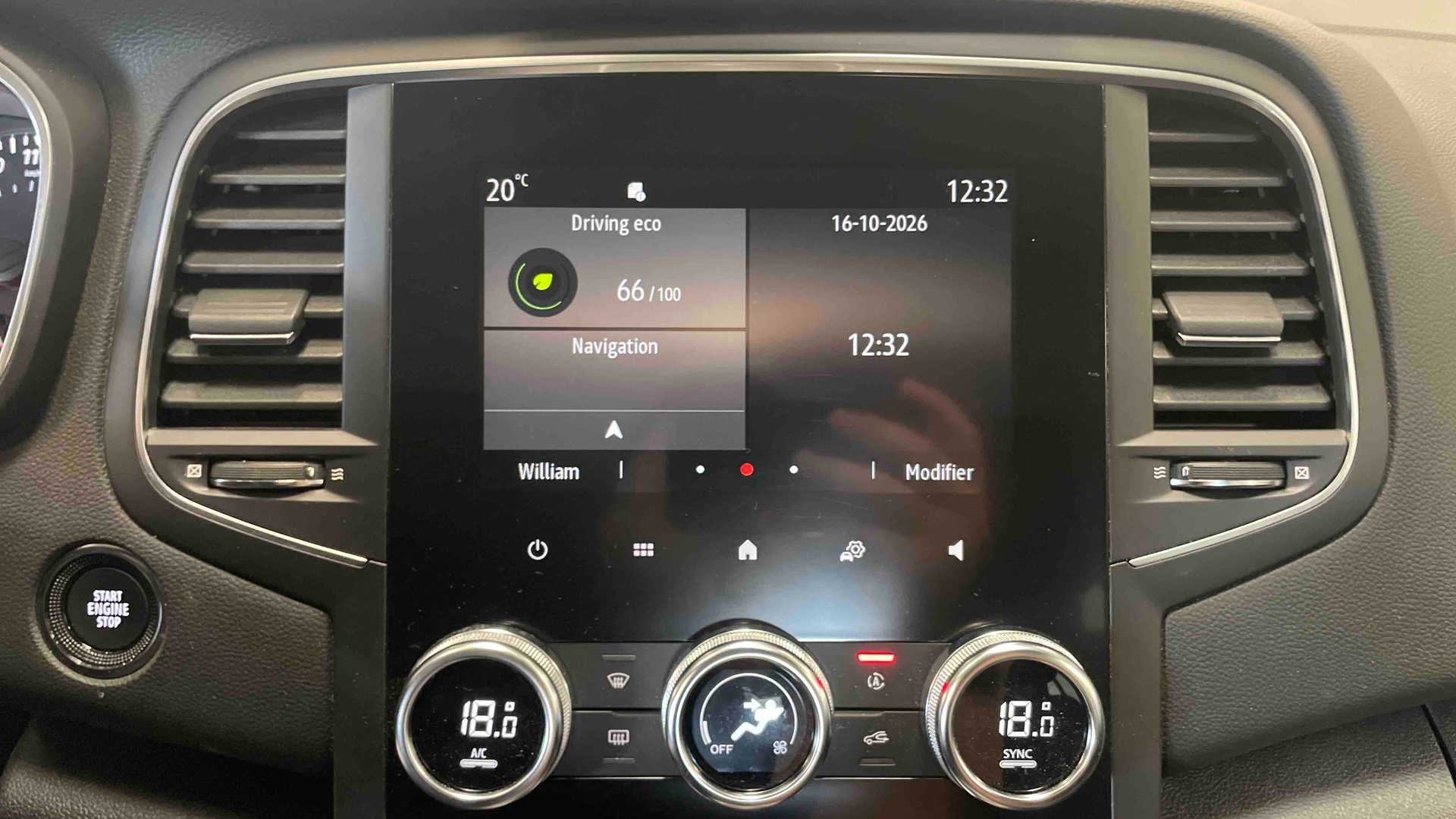 RENAULT MEGANE IV BERLINE Blue dCi 115 EDC Evolution