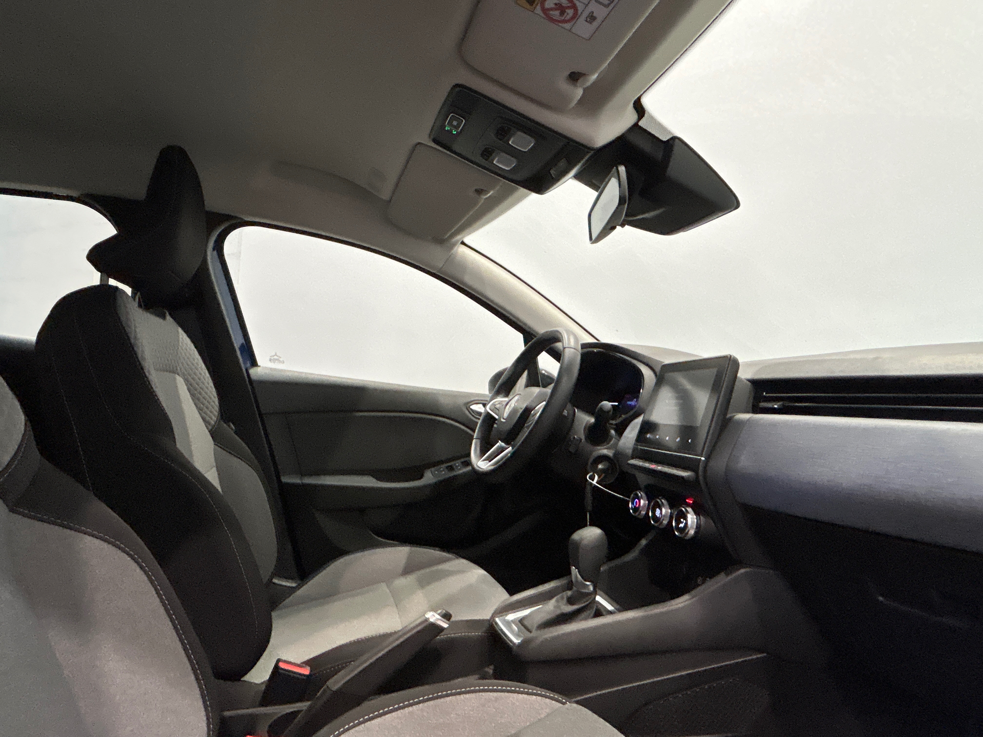 RENAULT CLIO V E-Tech full hybrid 145 Evolution