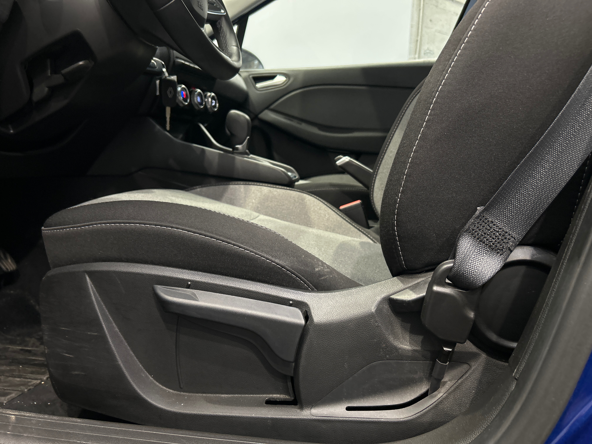 RENAULT CLIO V E-Tech full hybrid 145 Evolution