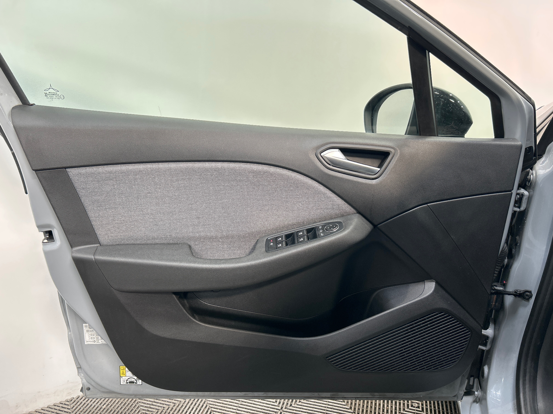 RENAULT CLIO V techno full hybrid E-Tech 145 ch - 24
