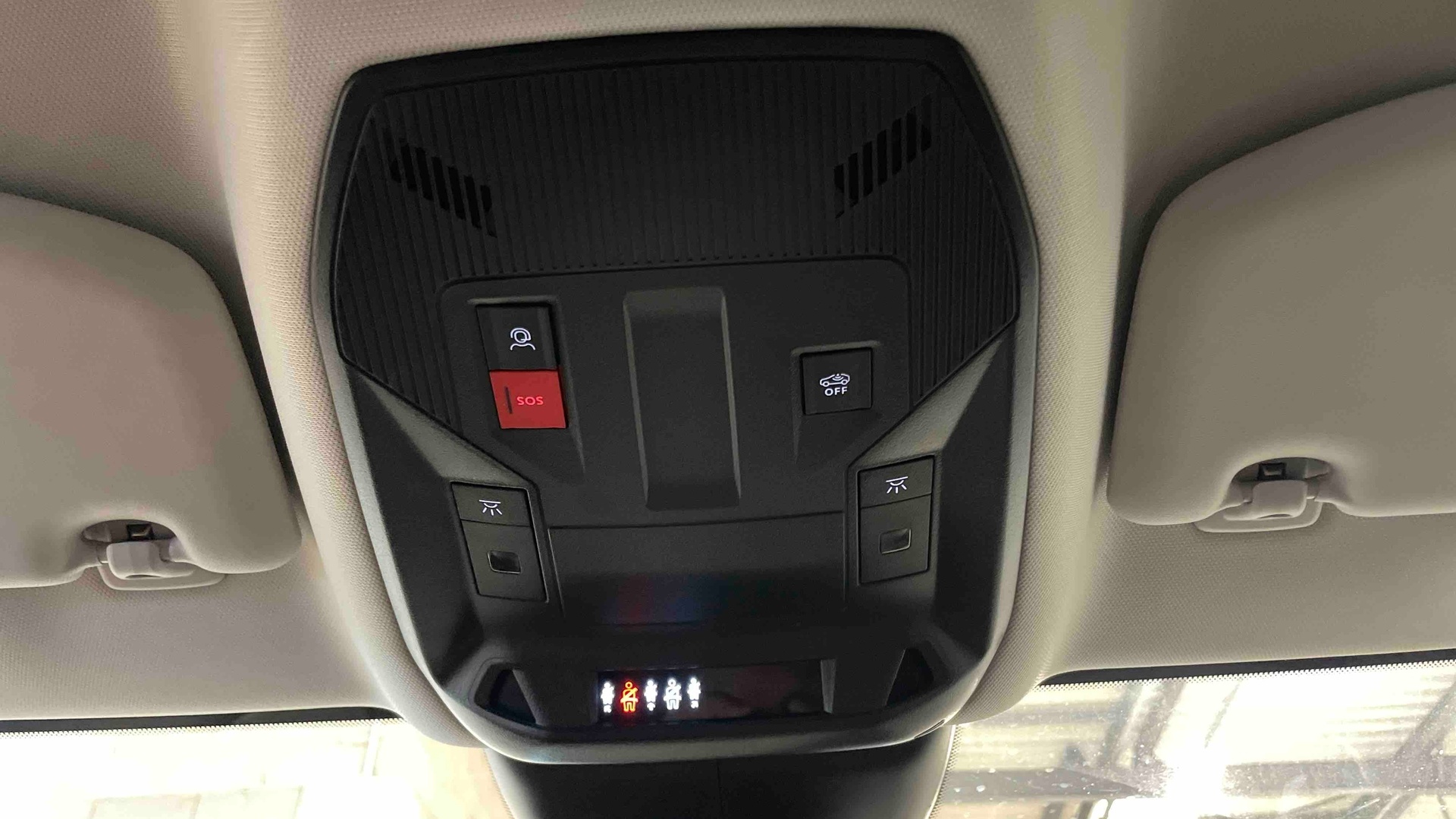 PEUGEOT 408 Allure Hybrid 145 ch e-DCS6