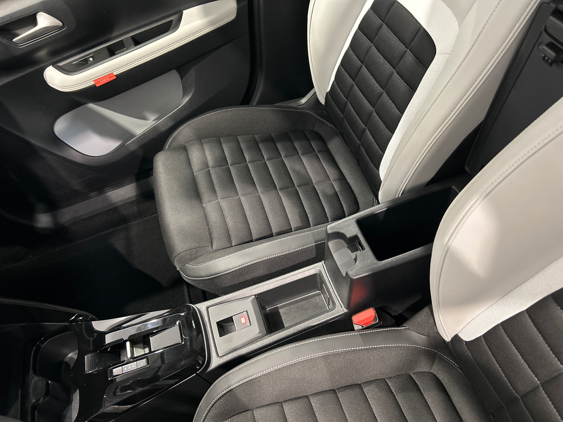 CITROEN C3 AIRCROSS Hybride 145 E-dcs6 MAX